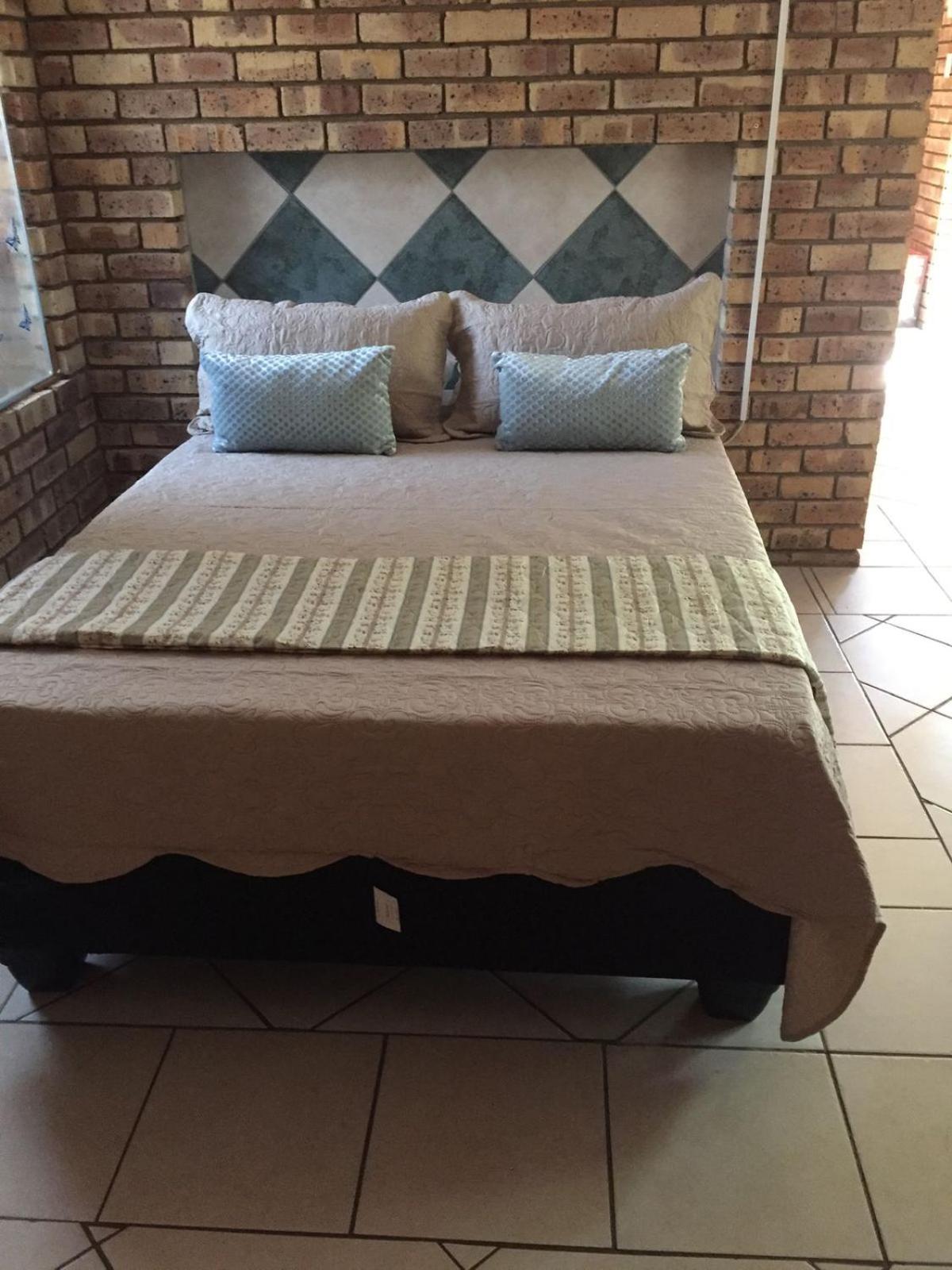 Comfortable Double Room photo 3