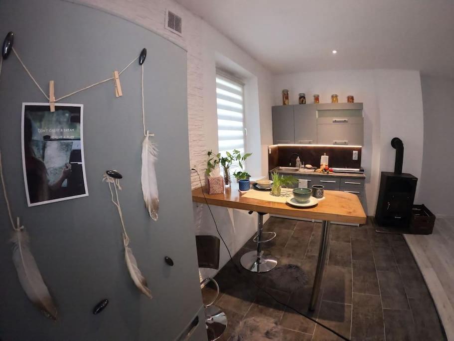One-Bedroom Apartment photo 2