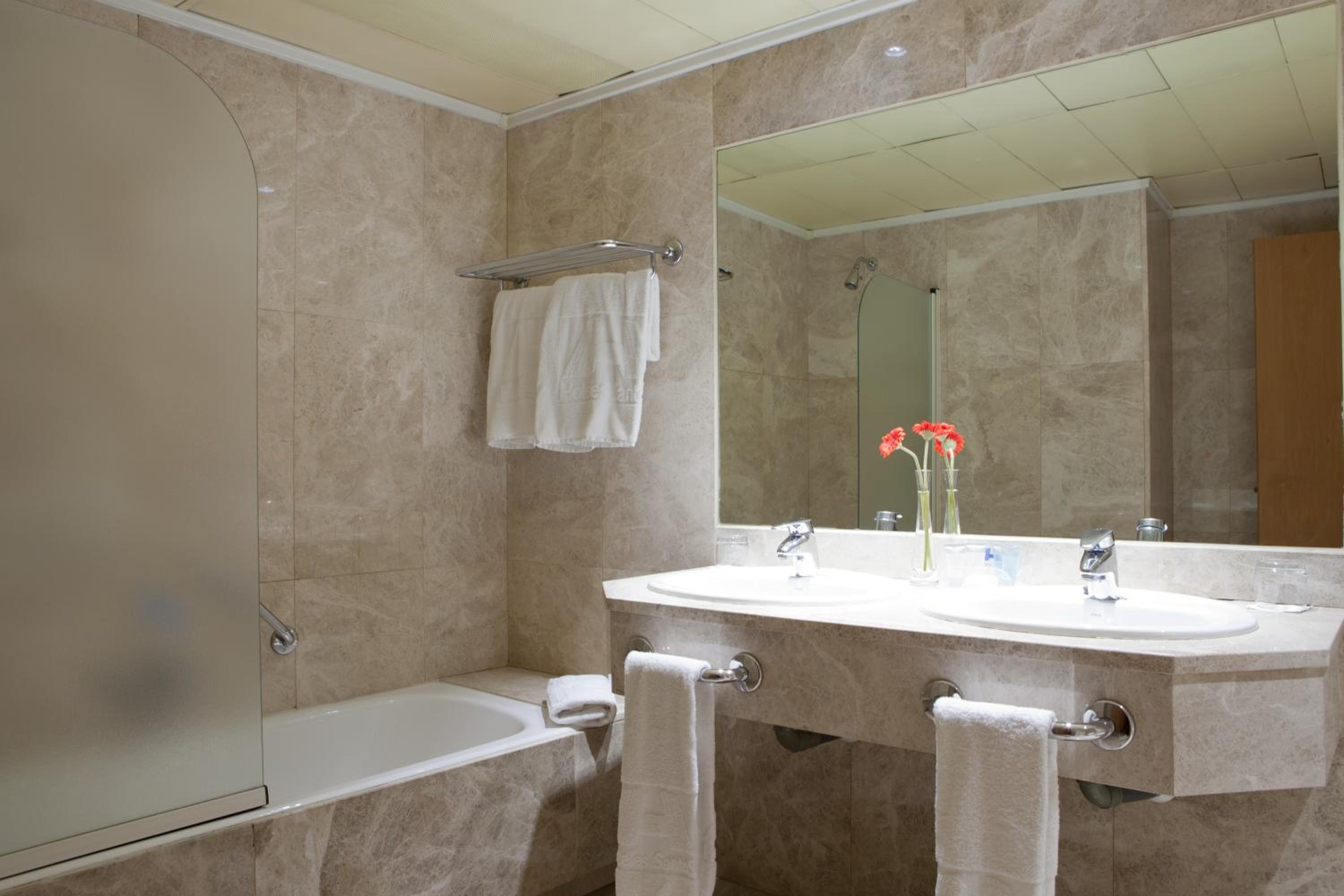 Triple Room - Photo 2