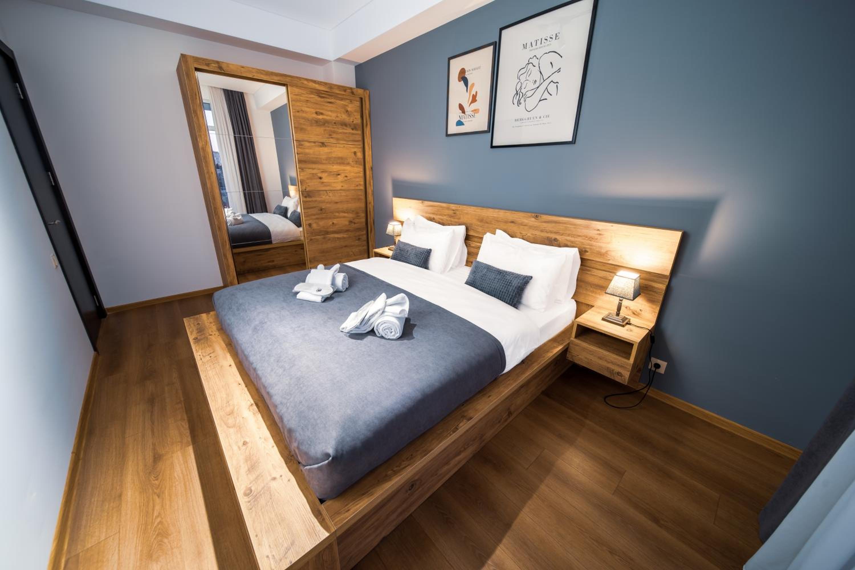 Superior Suite - Photo 4