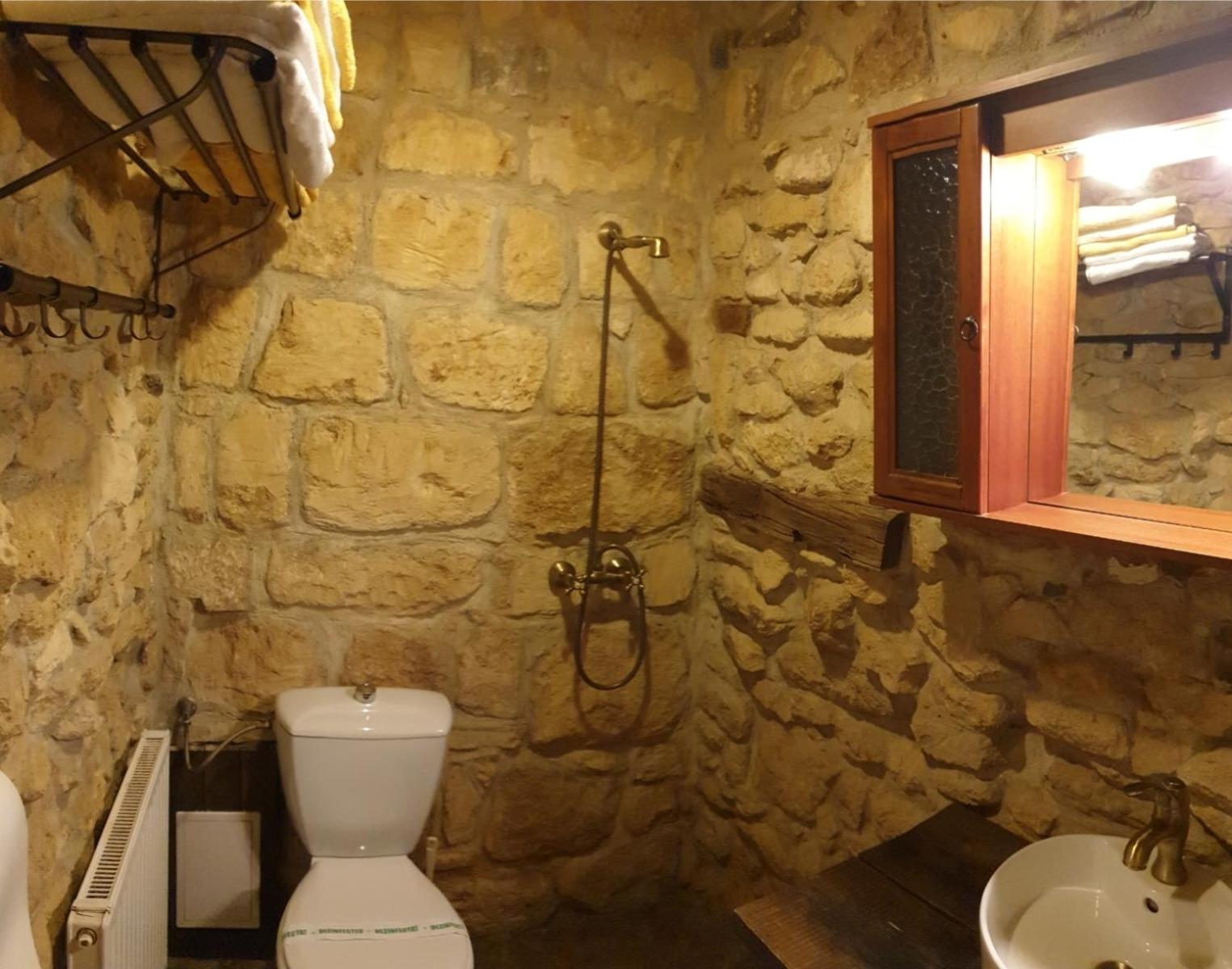 Apartment - Ground Floor - Photo 4