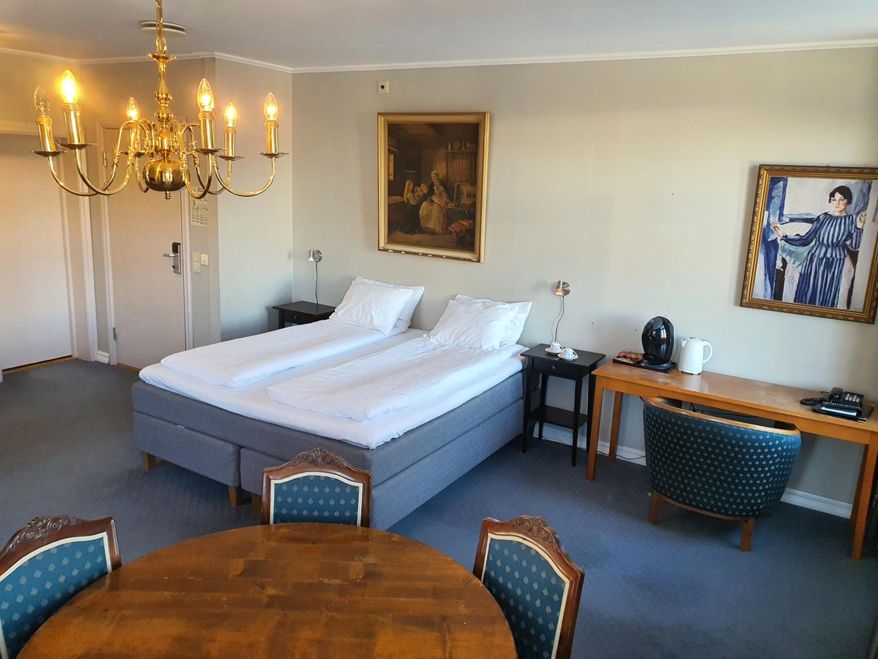 Queen Room - Photo 4