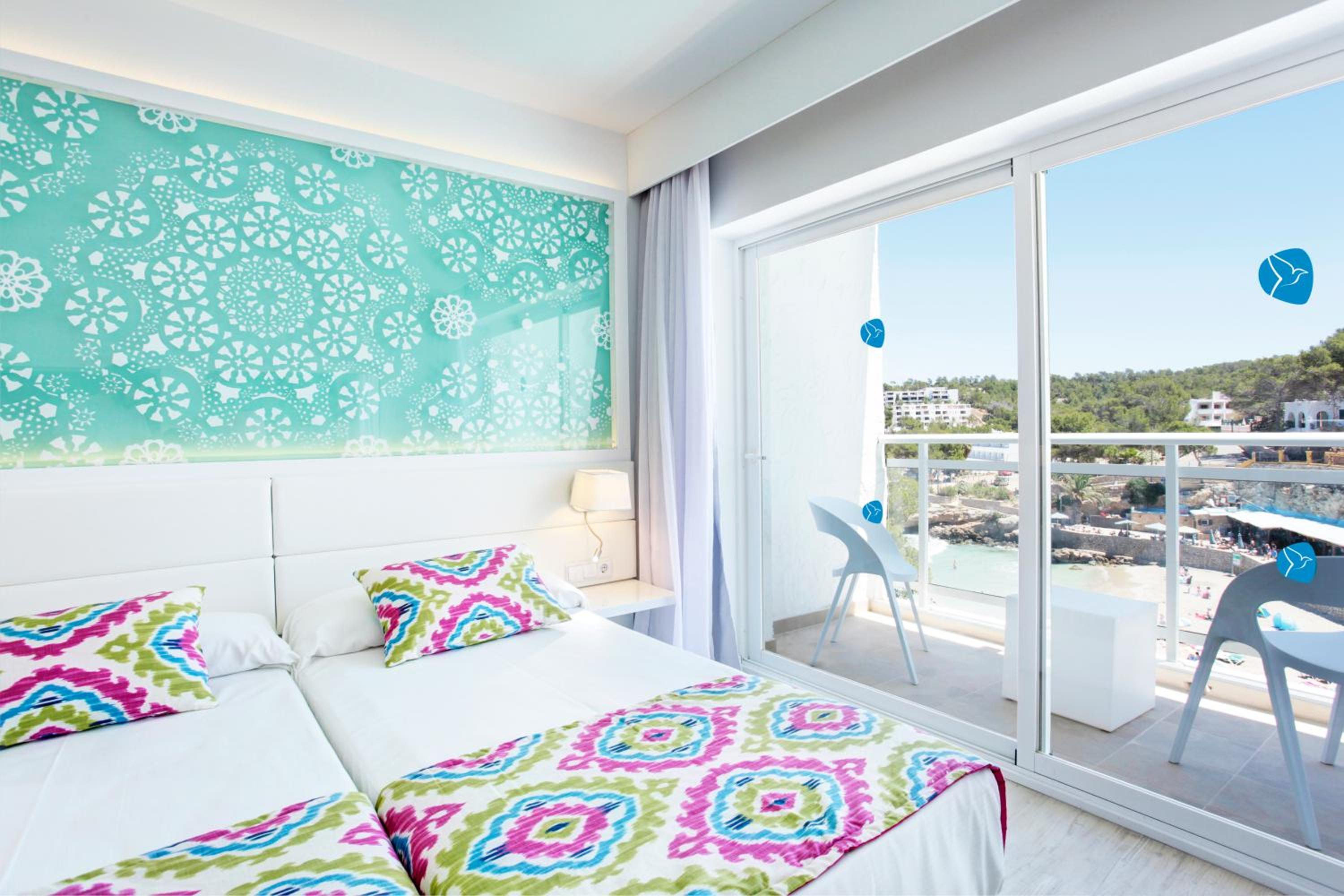 Habitación Doble con Vista lateral al Mar