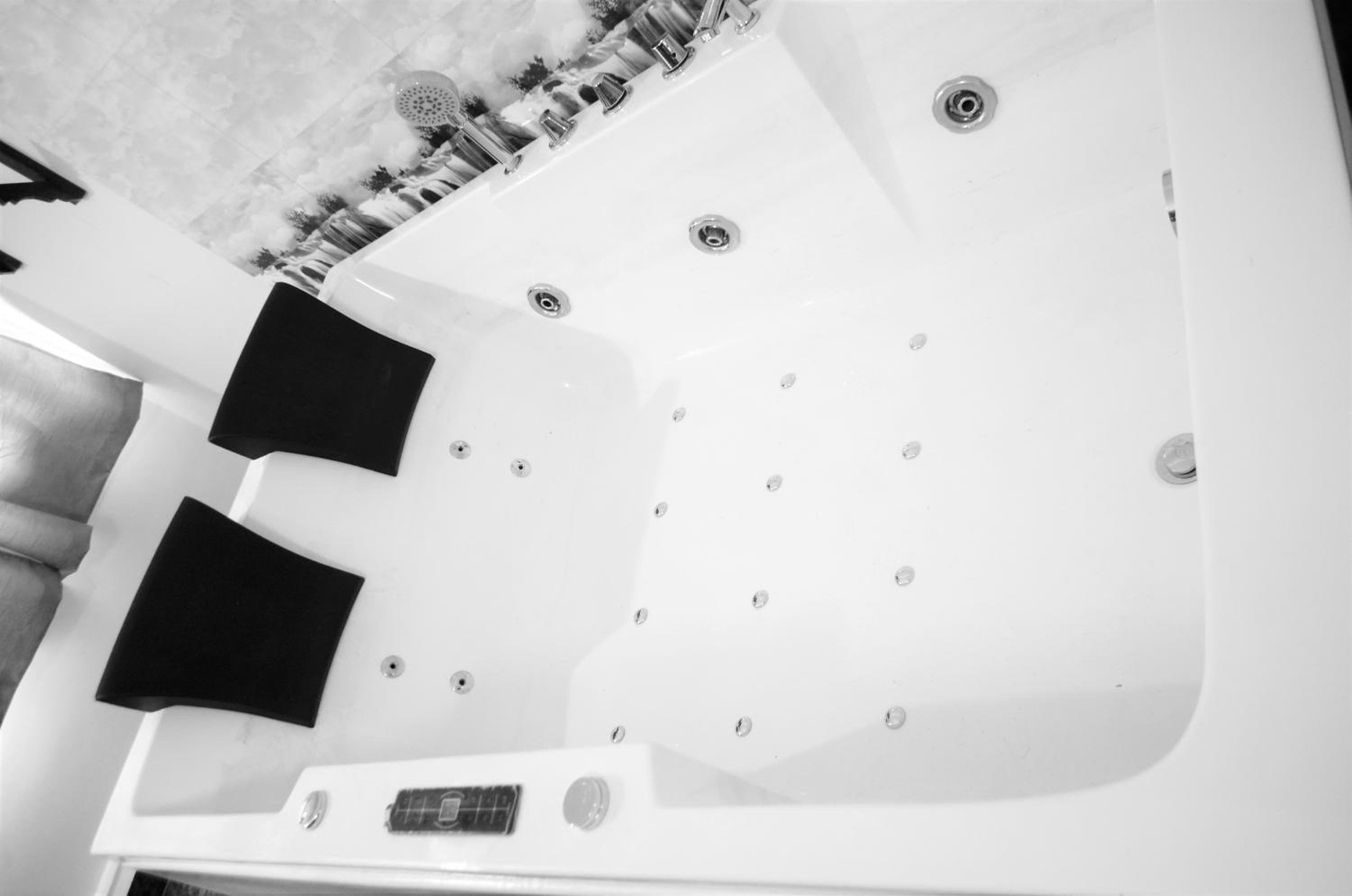 Family Suite - Photo 2