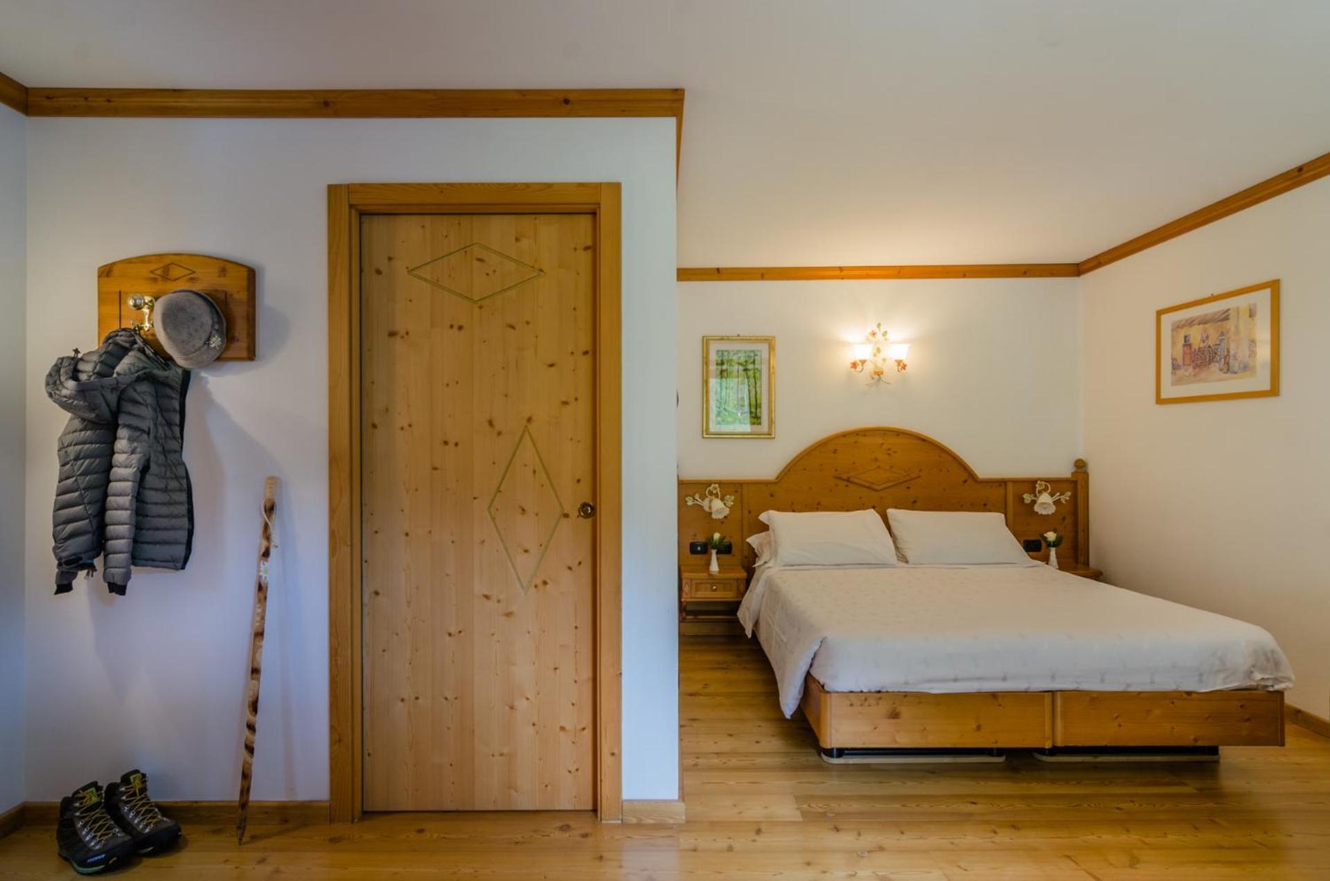 Double Room - Photo 2