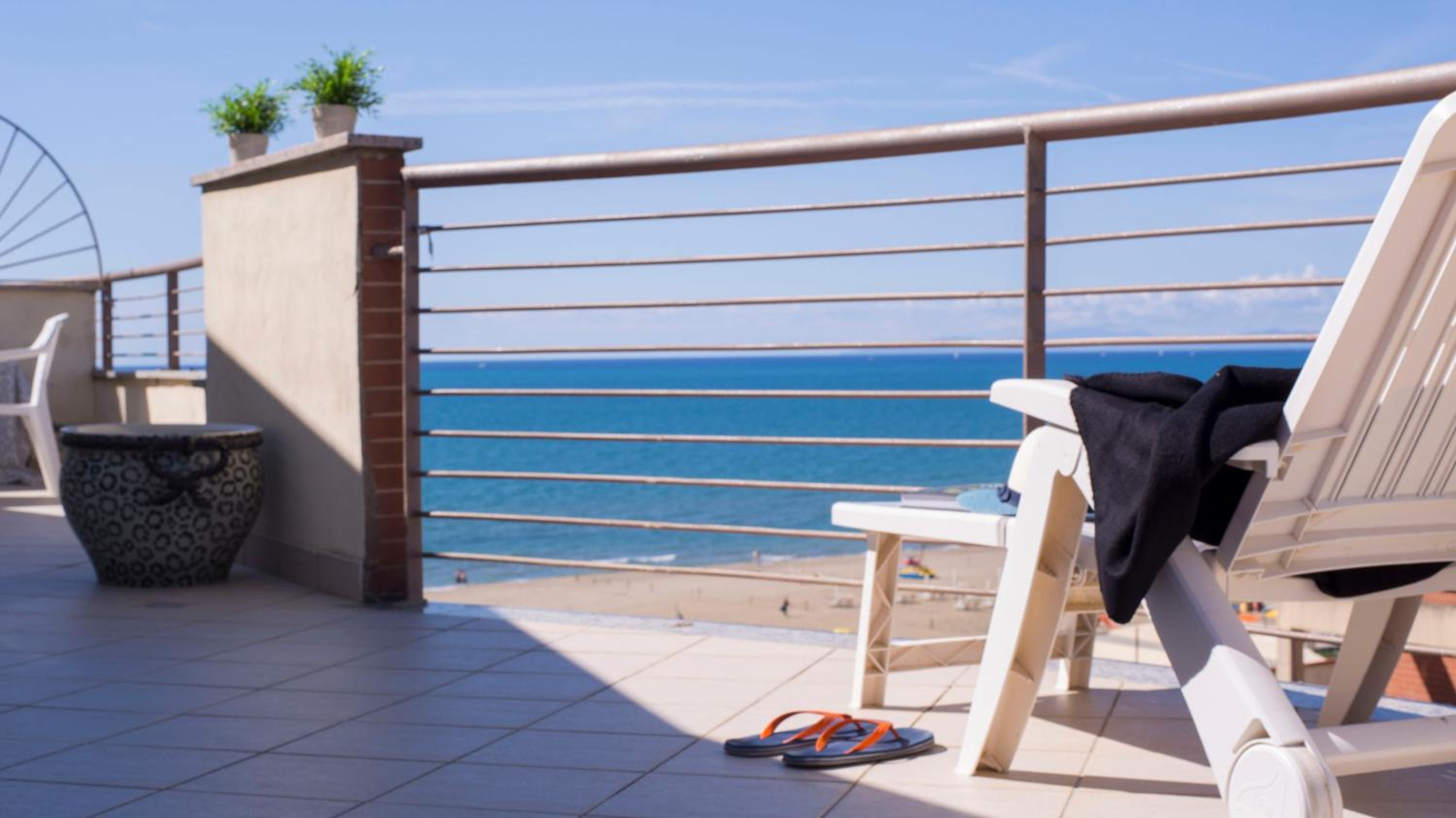 Superior Triple Room with Sea View photo 2