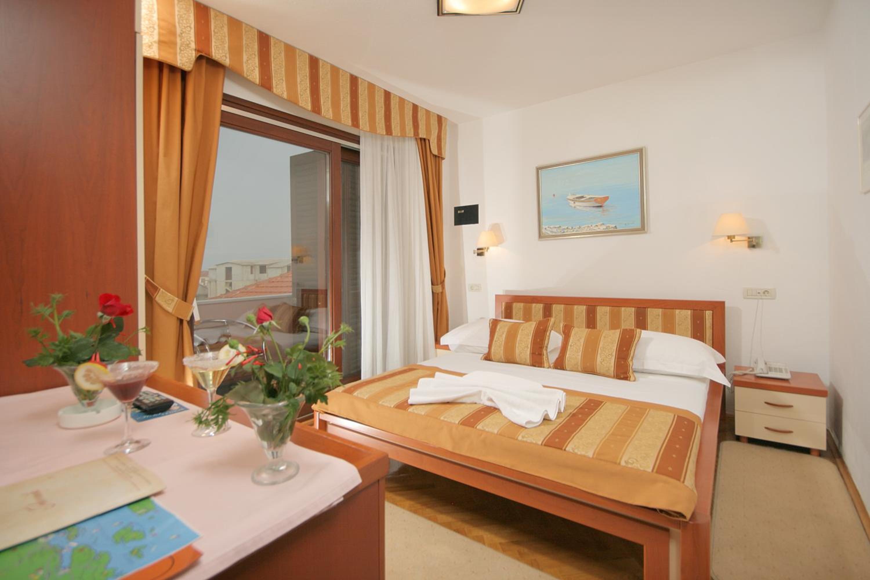 Double Room with Balcony - Двухместный номер с балконом