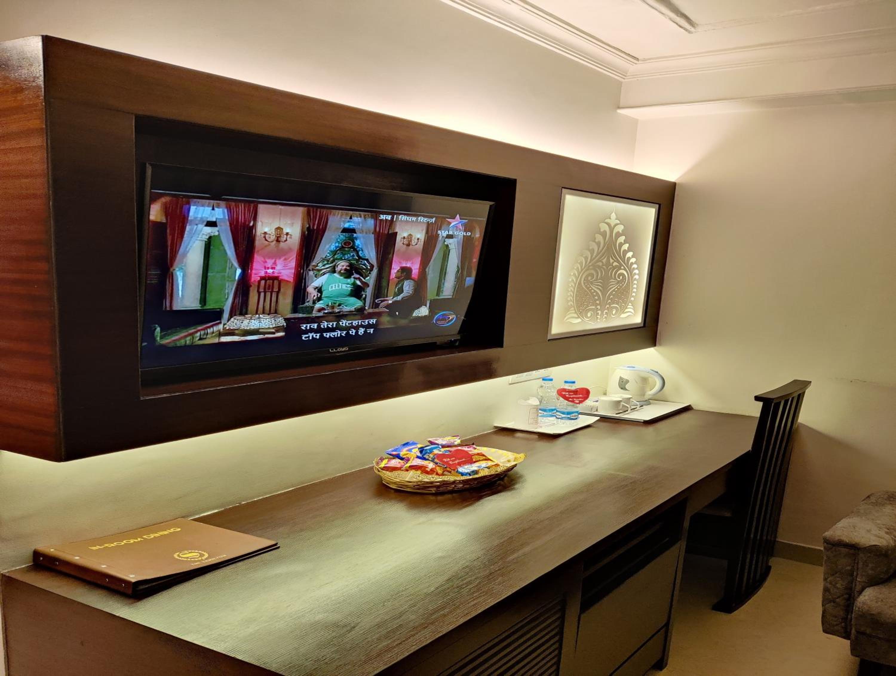 Deluxe Double or Twin Room - Photo 15