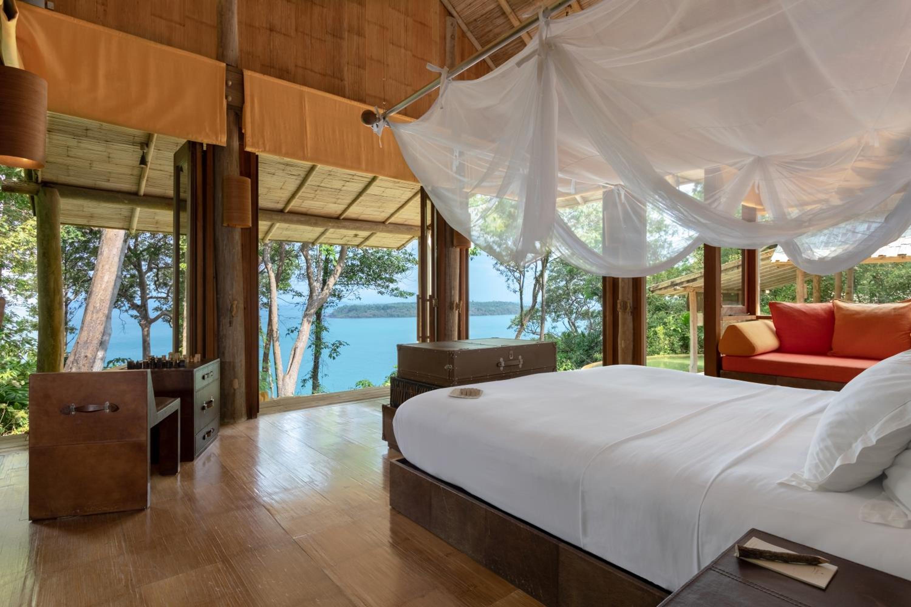 Sunset Ocean View Pool Villa Suite