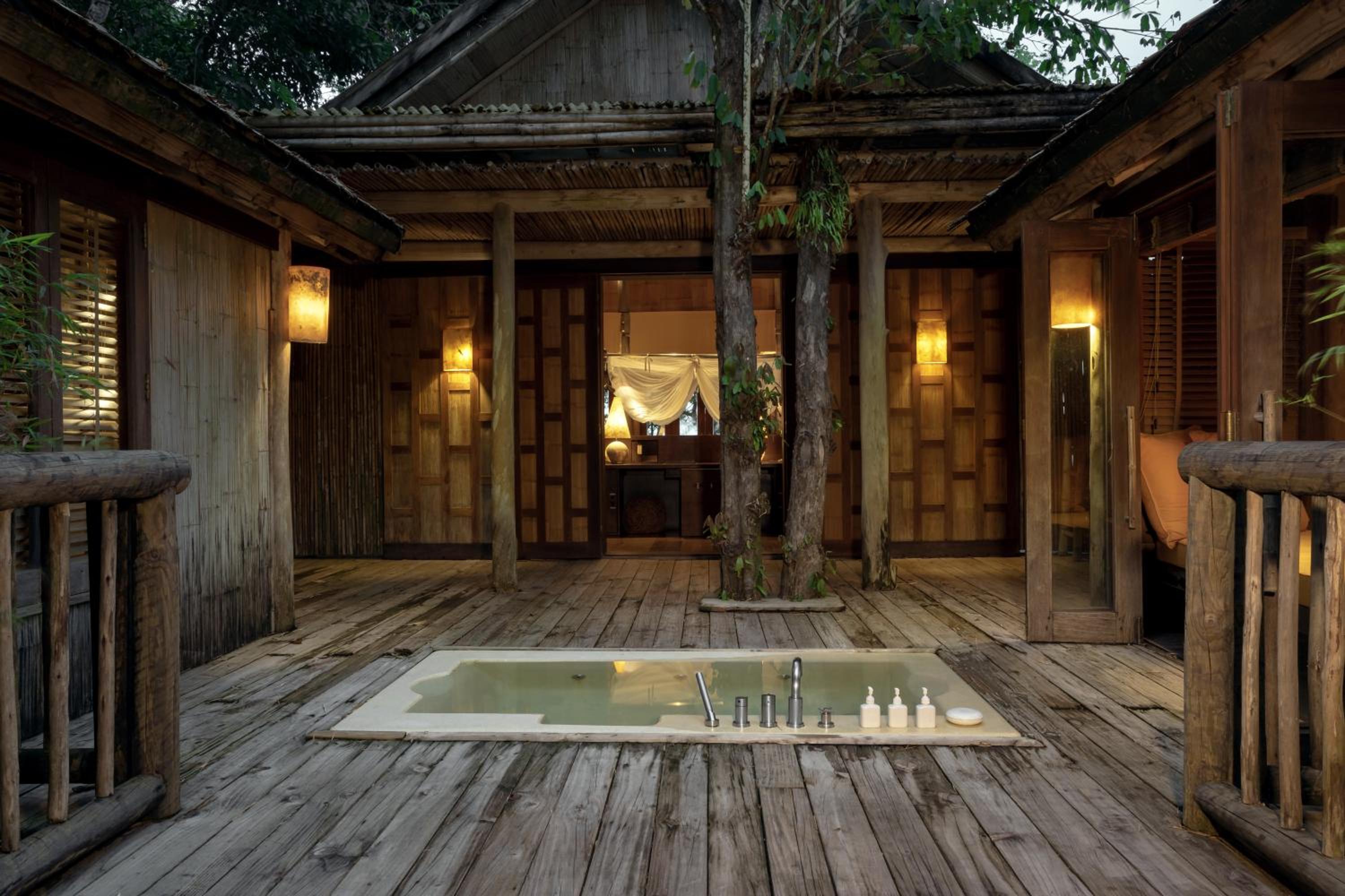 Sunset Ocean View Pool Villa Suite photo 2