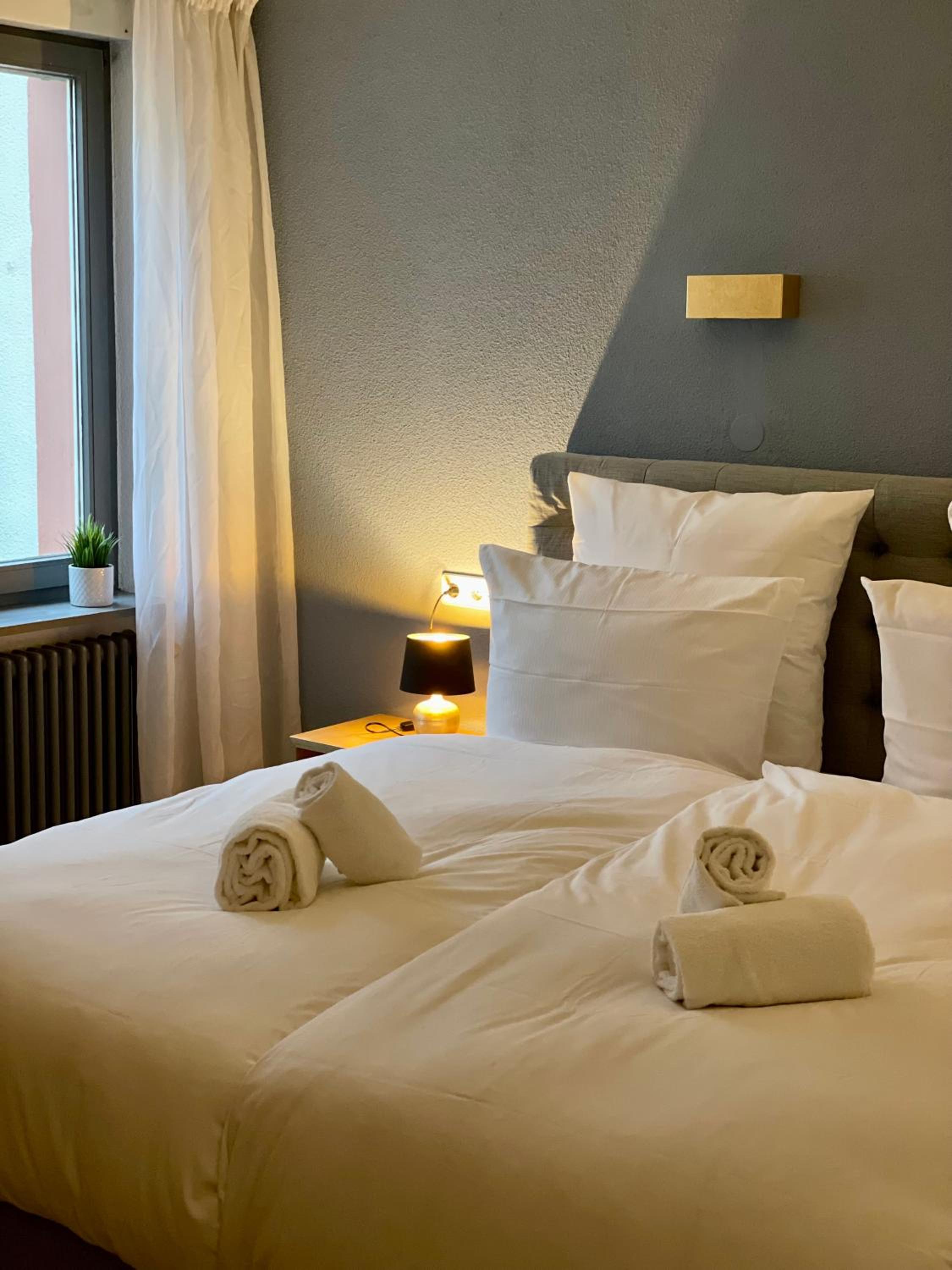 Double Room - Photo 5