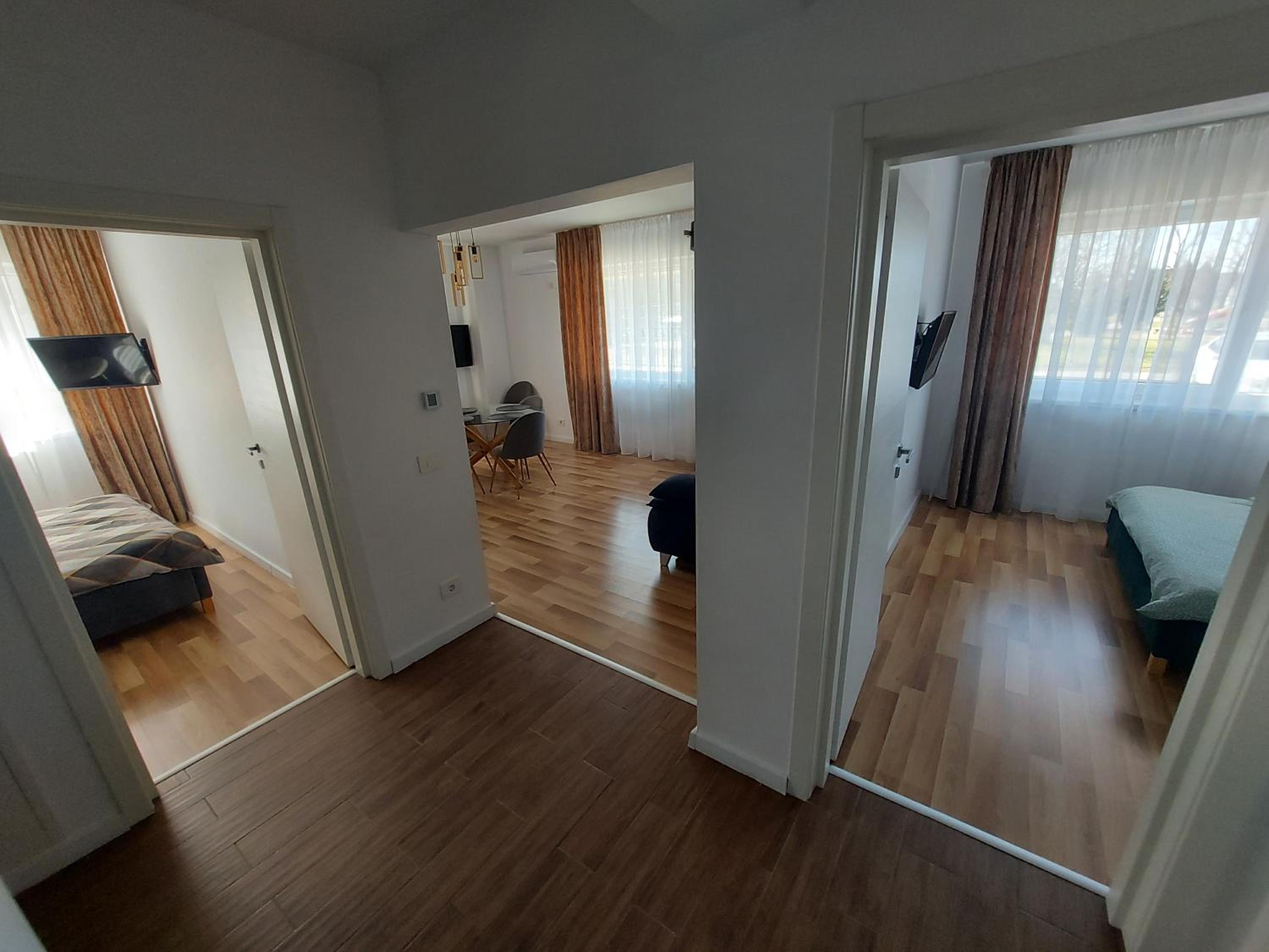 Two-Bedroom Apartment - Photo 7