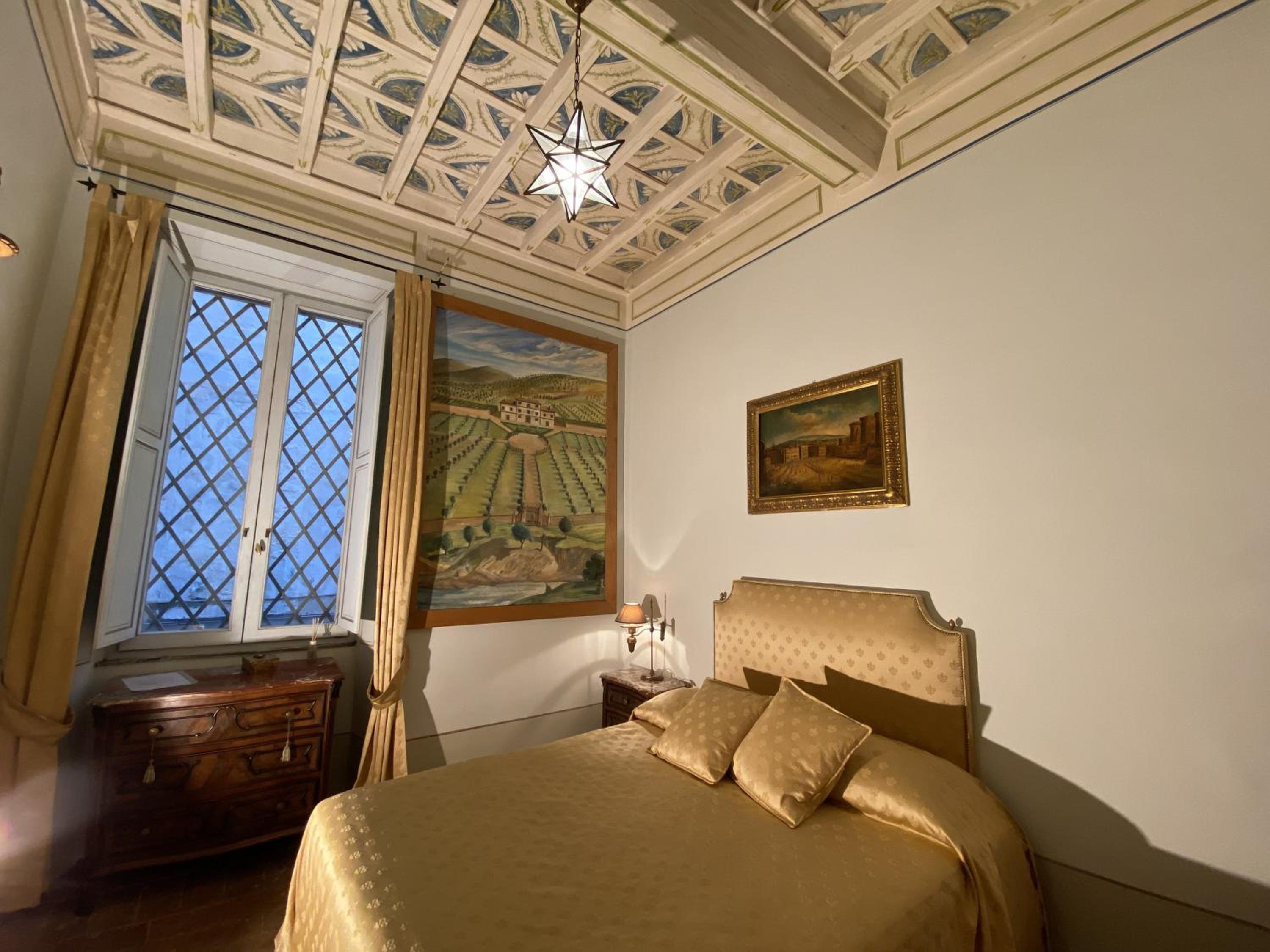 Economy Double Room photo 1