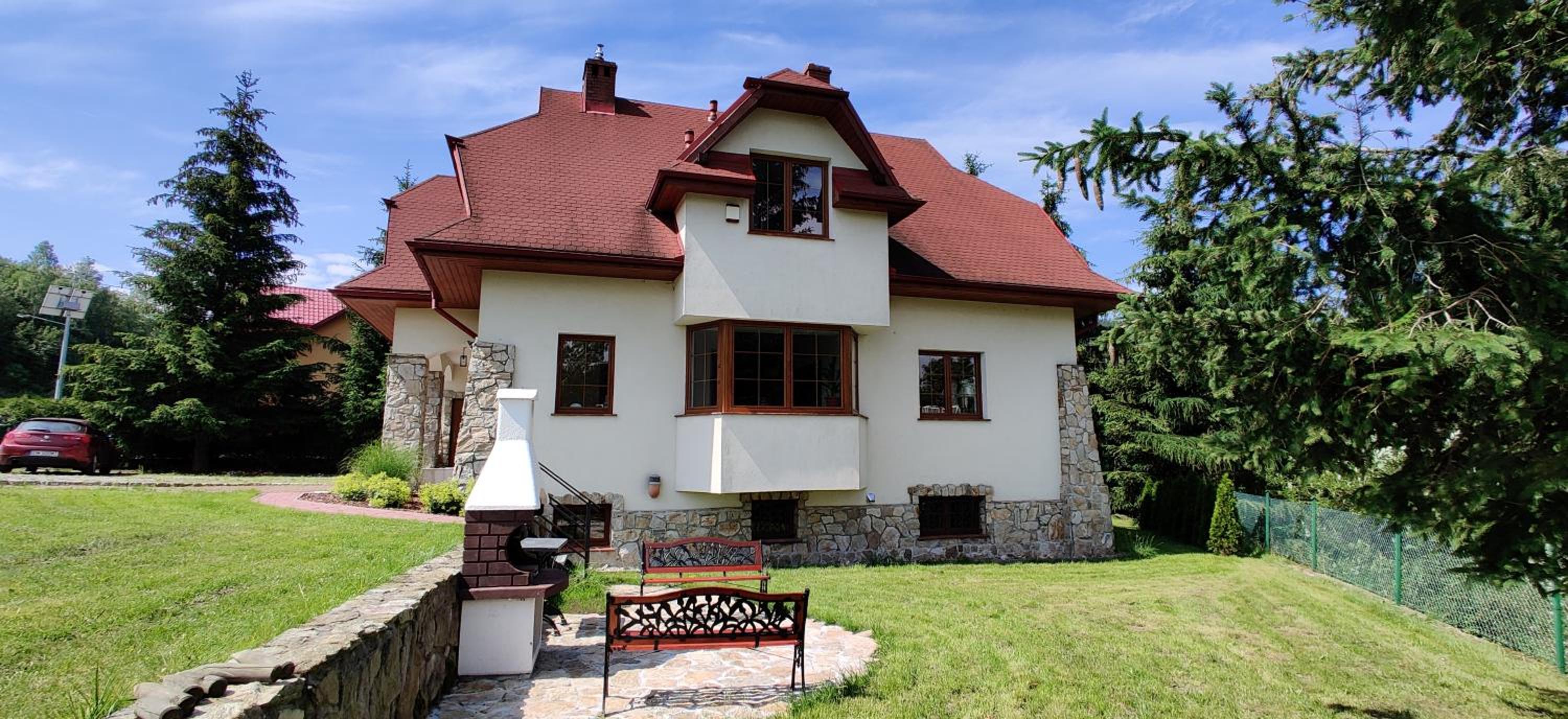 Villa photo 2