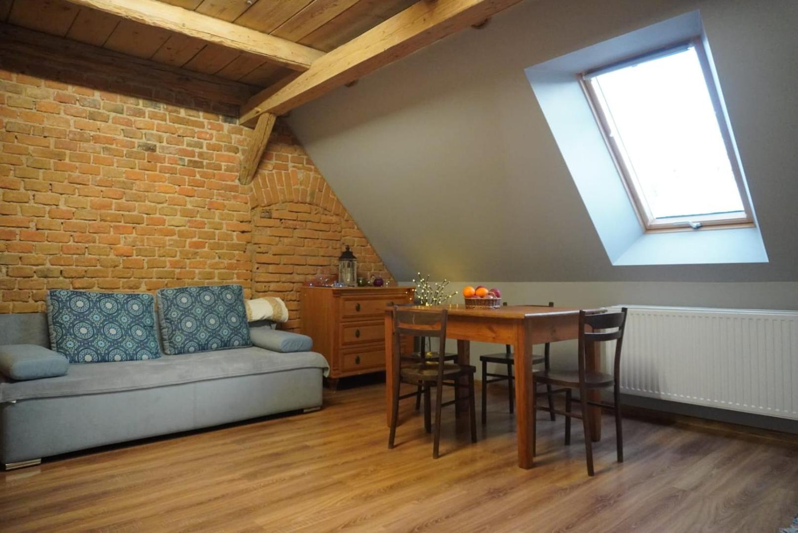 Duplex Suite - Photo 3