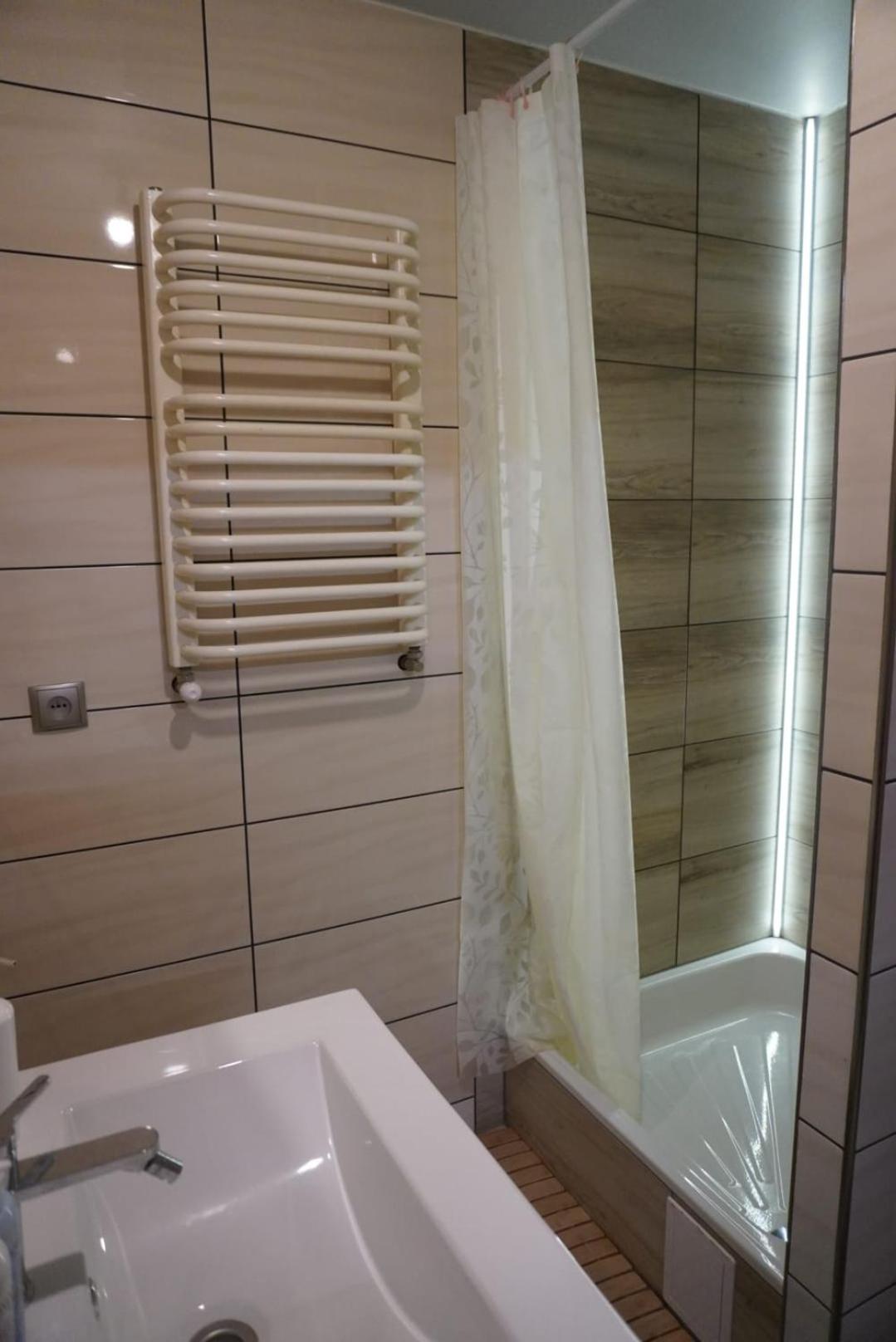 Duplex Suite - Photo 5