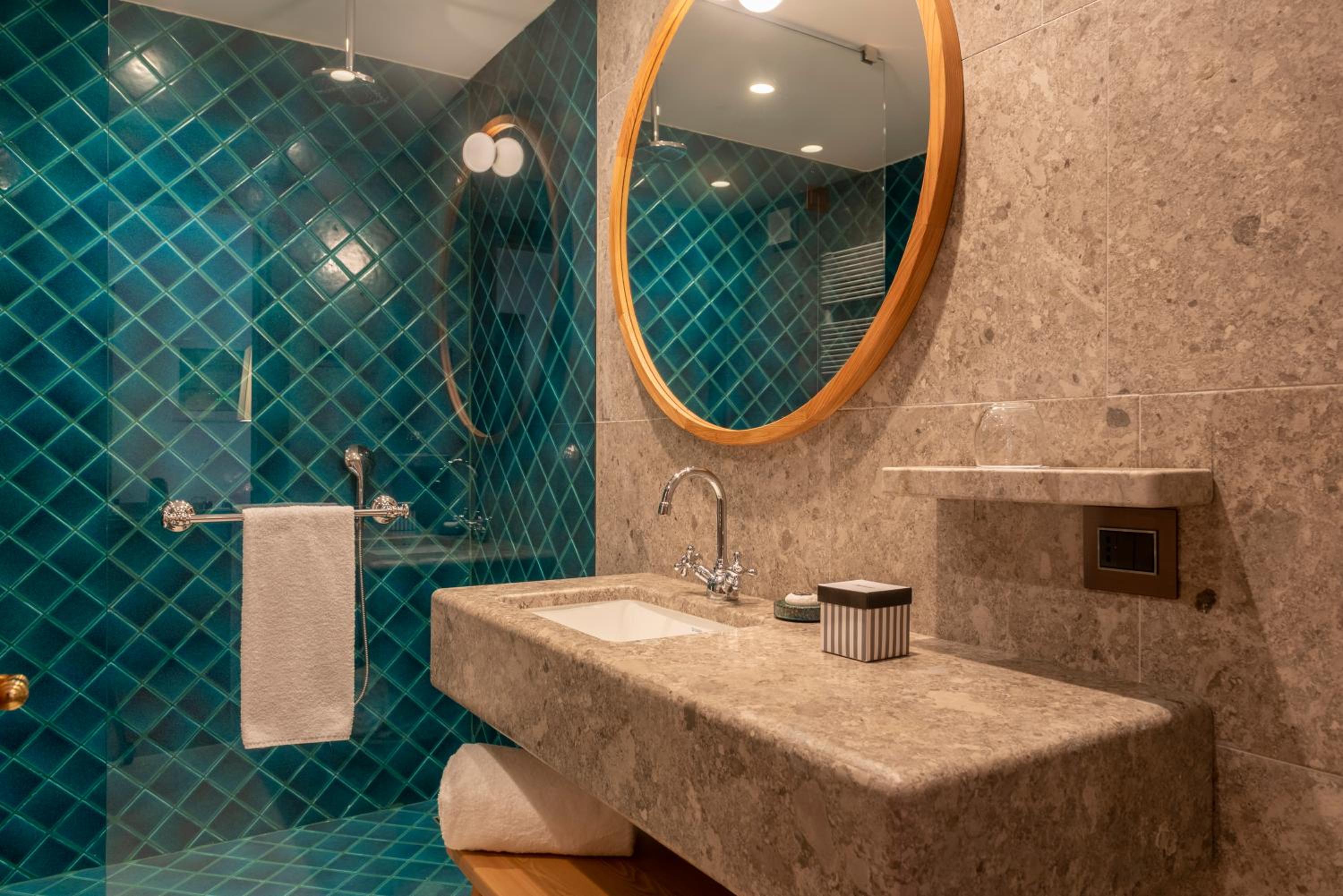 Classic Double Room with Spa Access photo 2