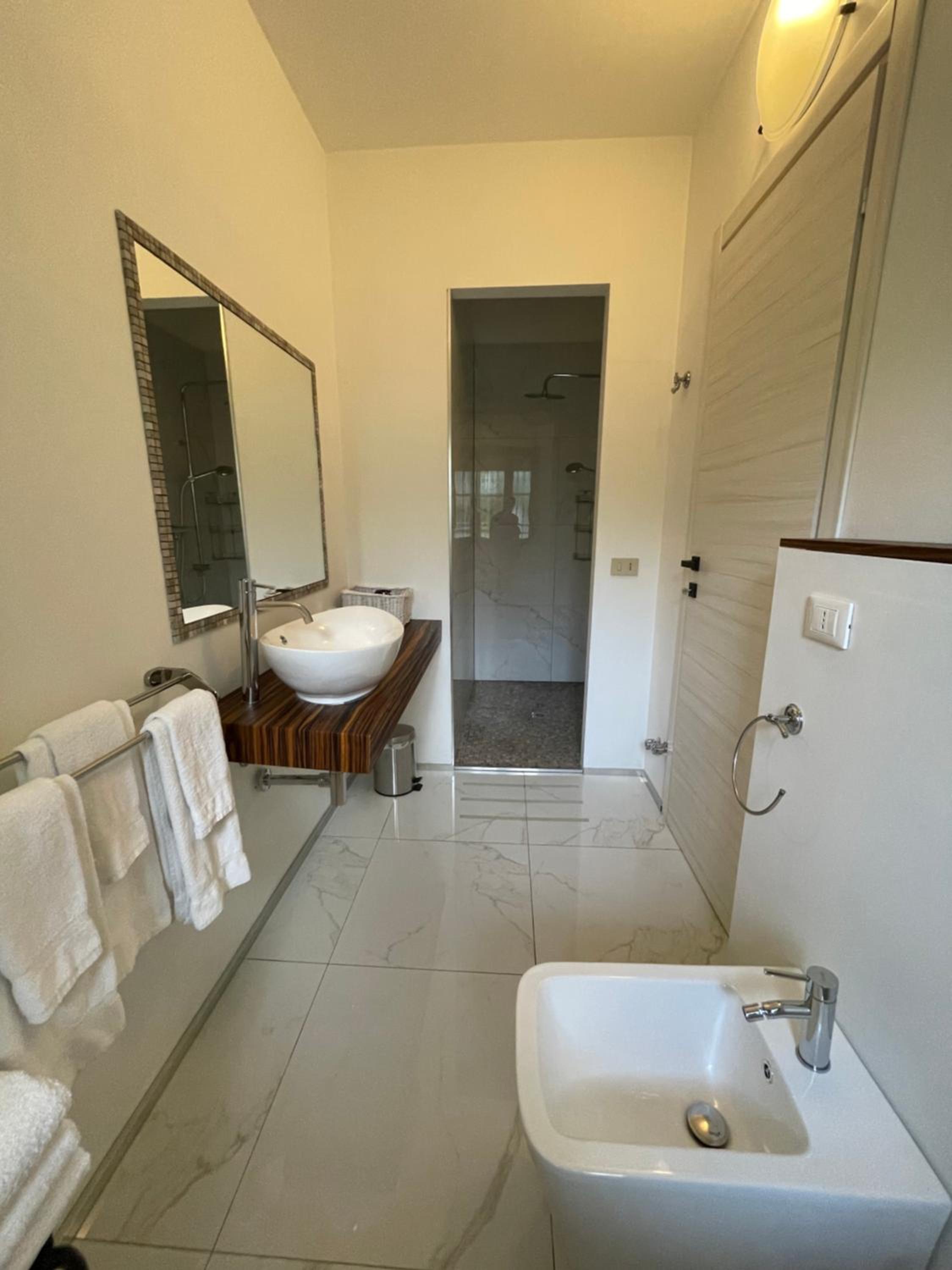 2 Connecting Double Rooms - Photo 8