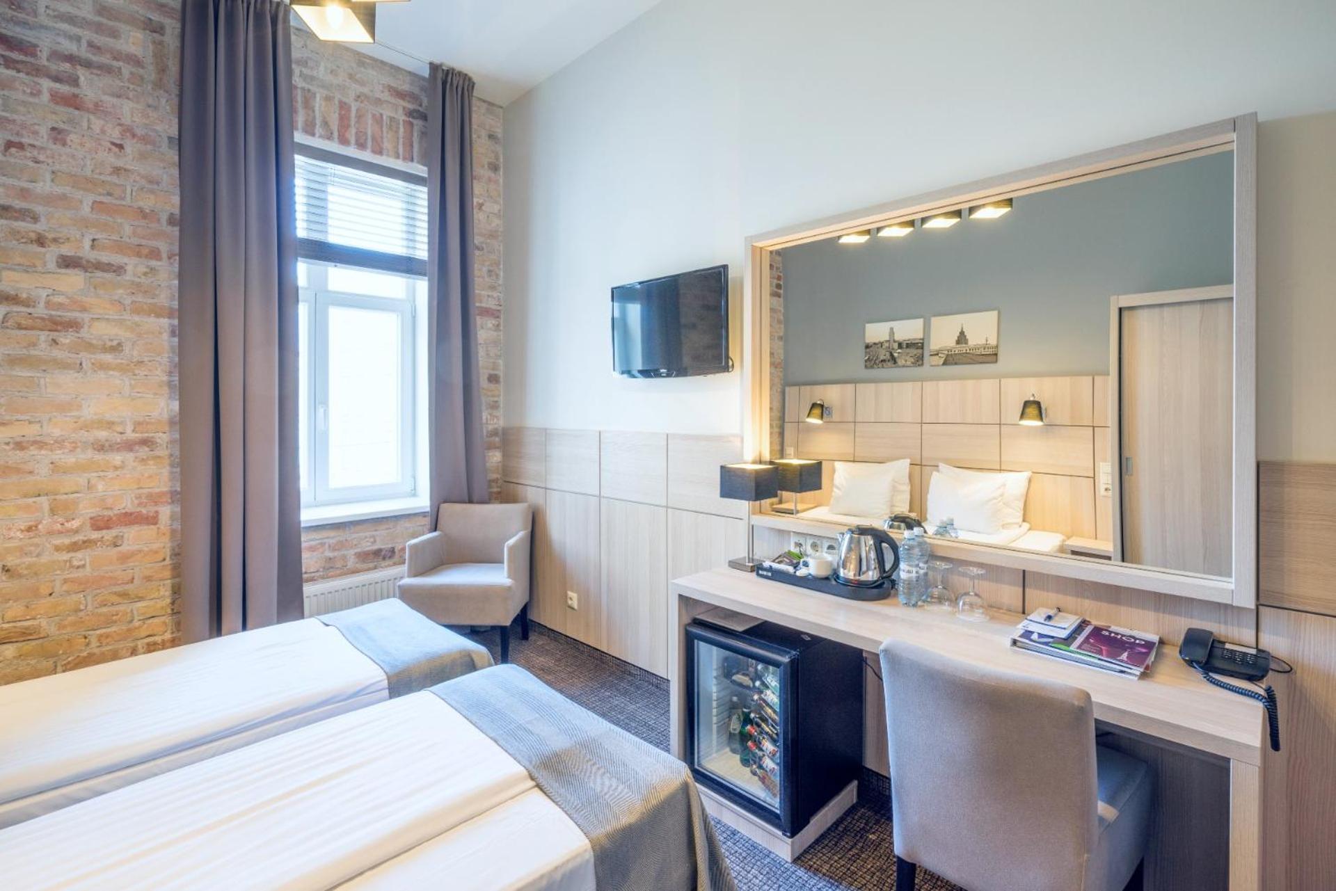 Small Room with One time Spa Access photo 3