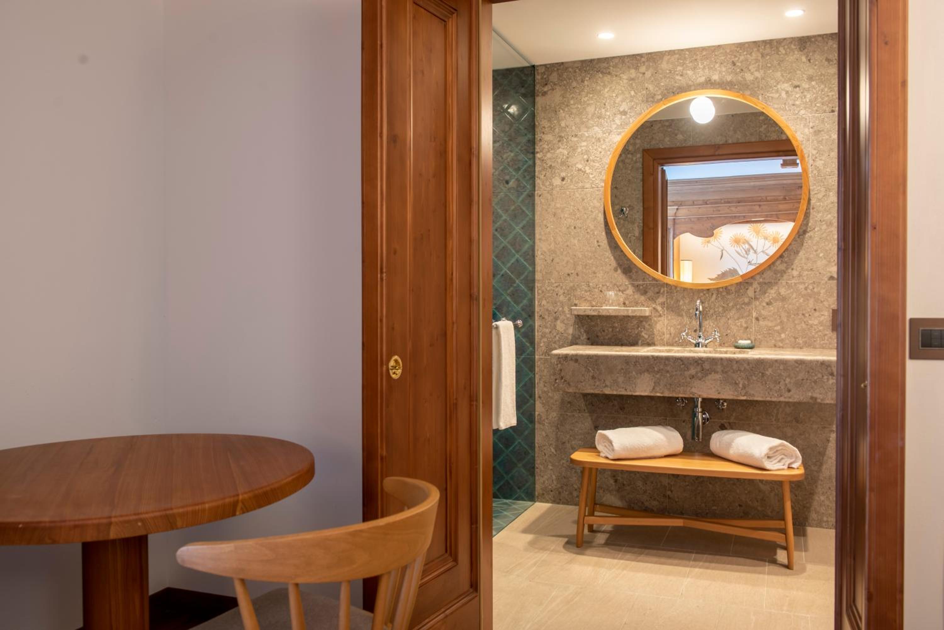 Superior Room with Spa access photo 2