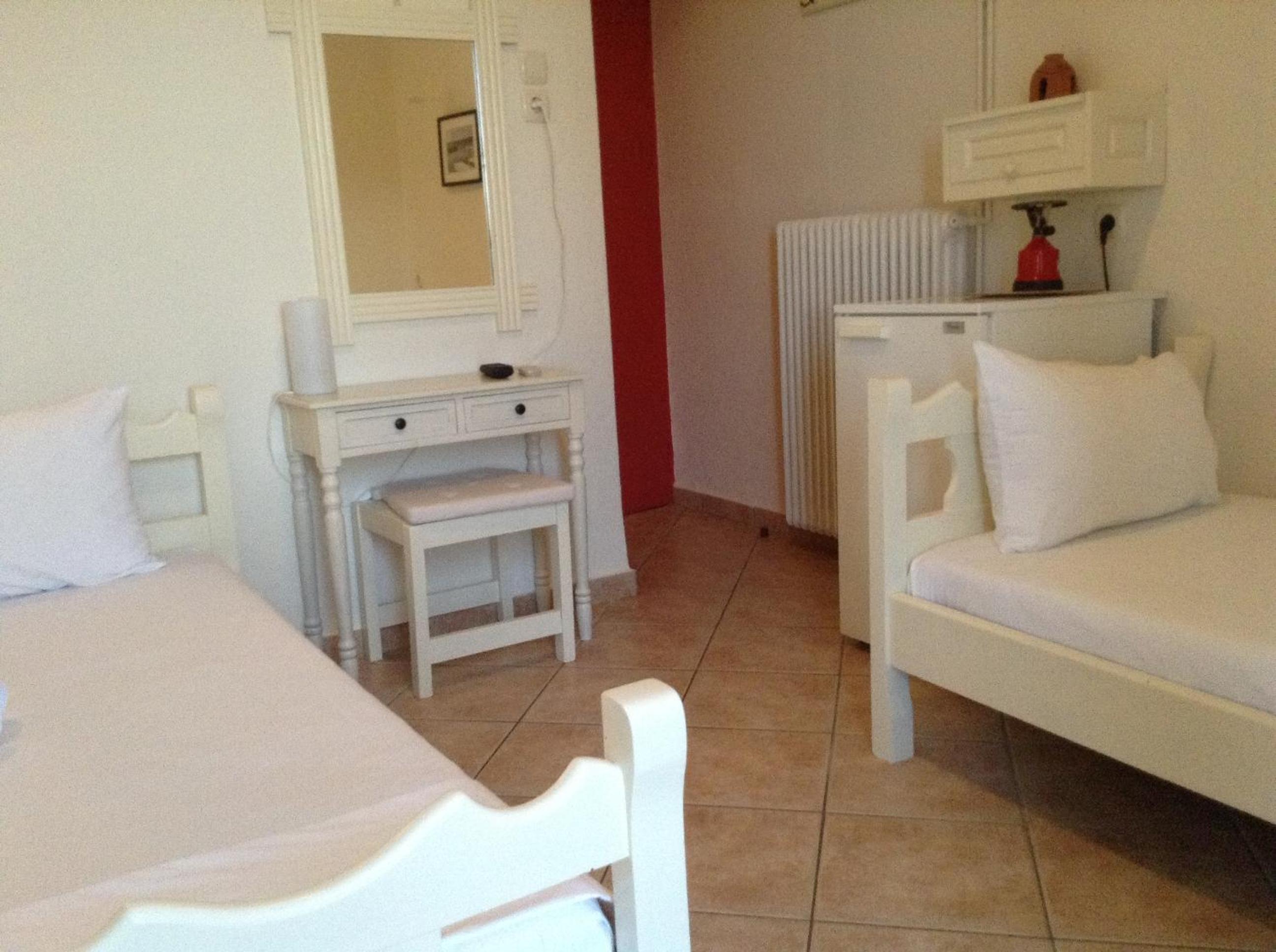 Double or Twin Room with Mountain View photo 3