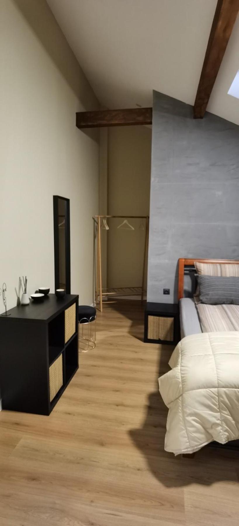Two-Bedroom Apartment - Photo 2
