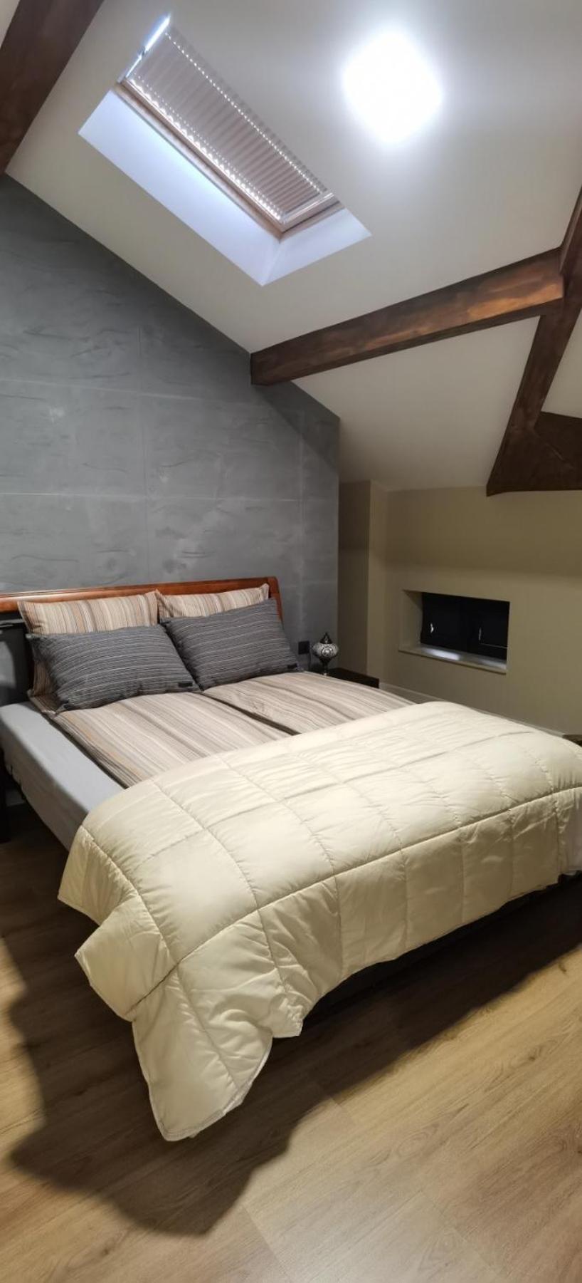 Two-Bedroom Apartment - Photo 16