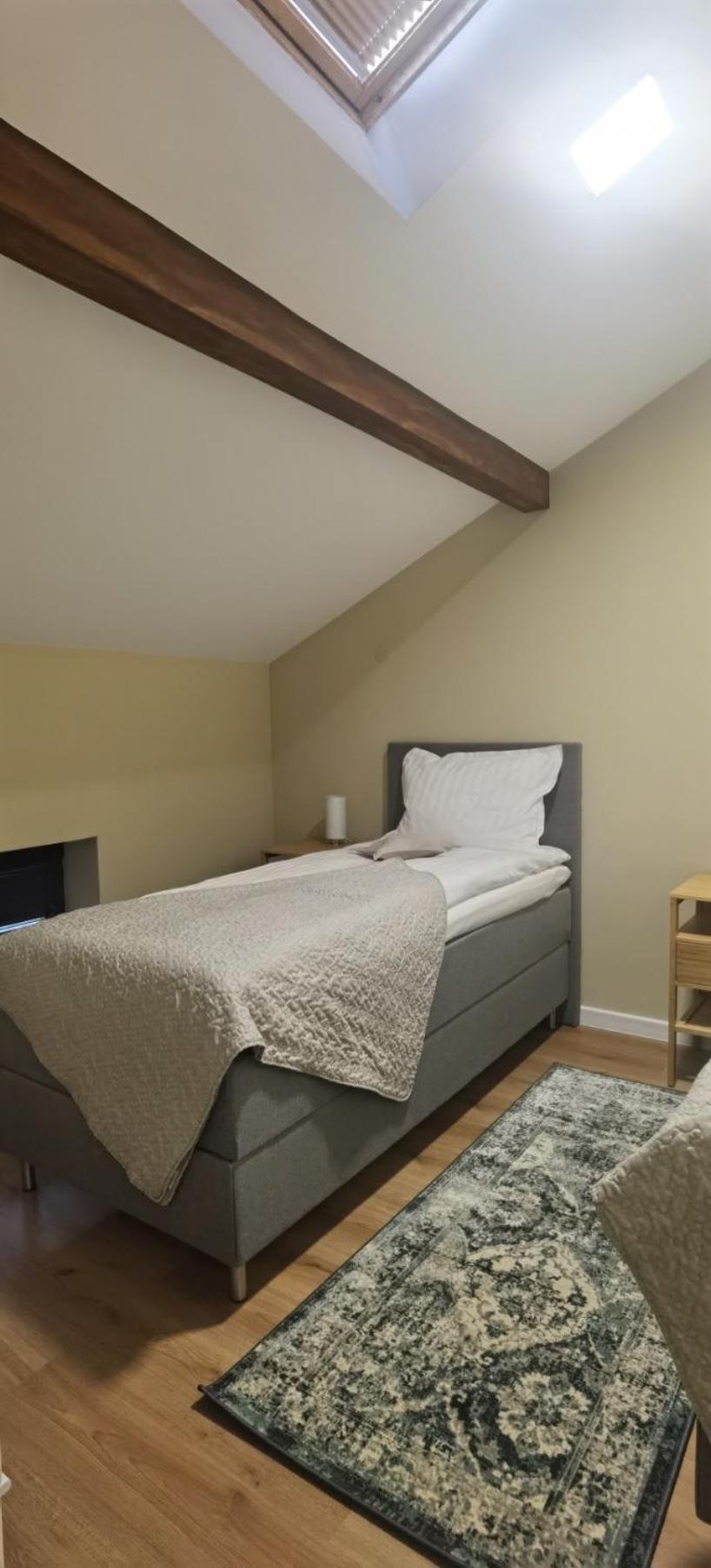 Two-Bedroom Apartment - Photo 11