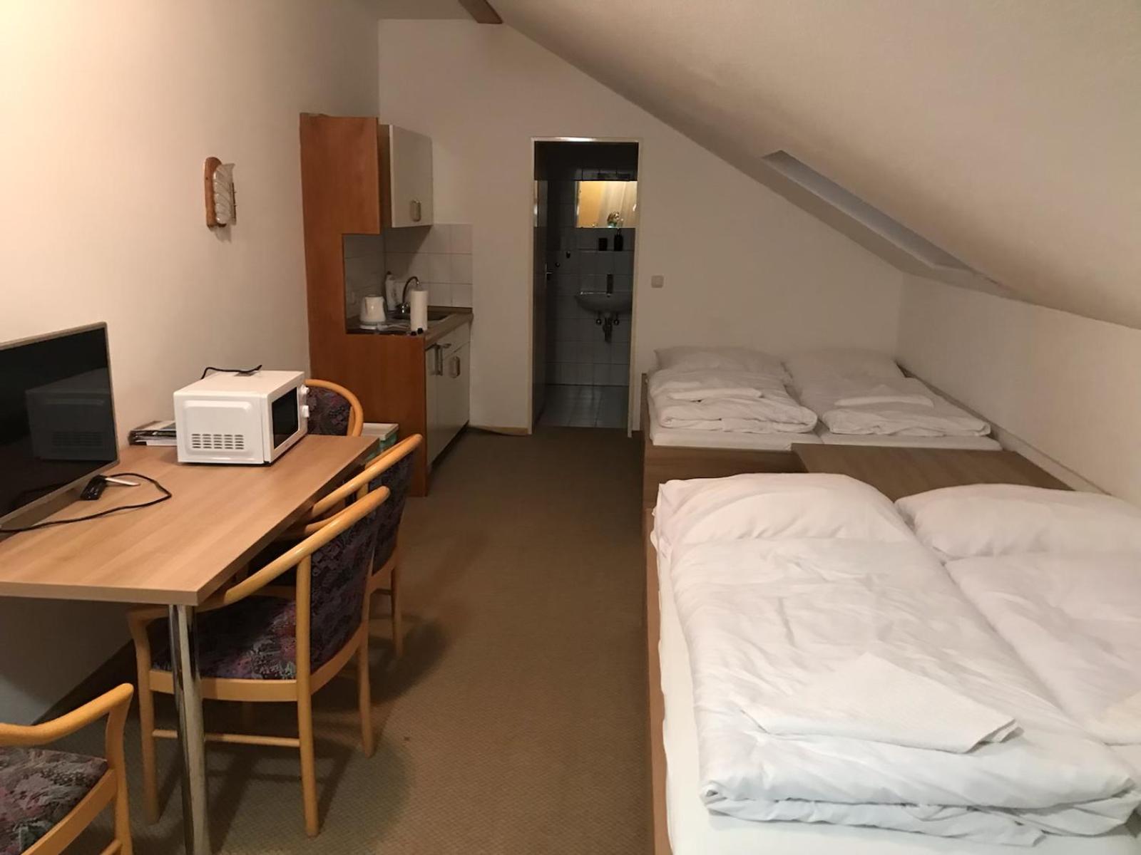 One-Bedroom Apartment - Photo 49