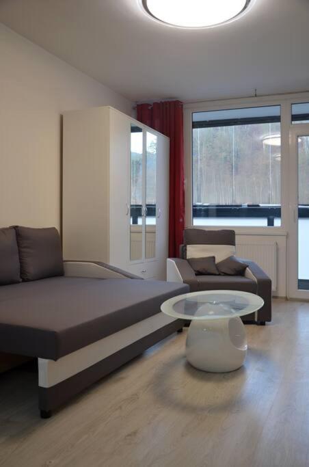 One-Bedroom Apartment - Photo 11