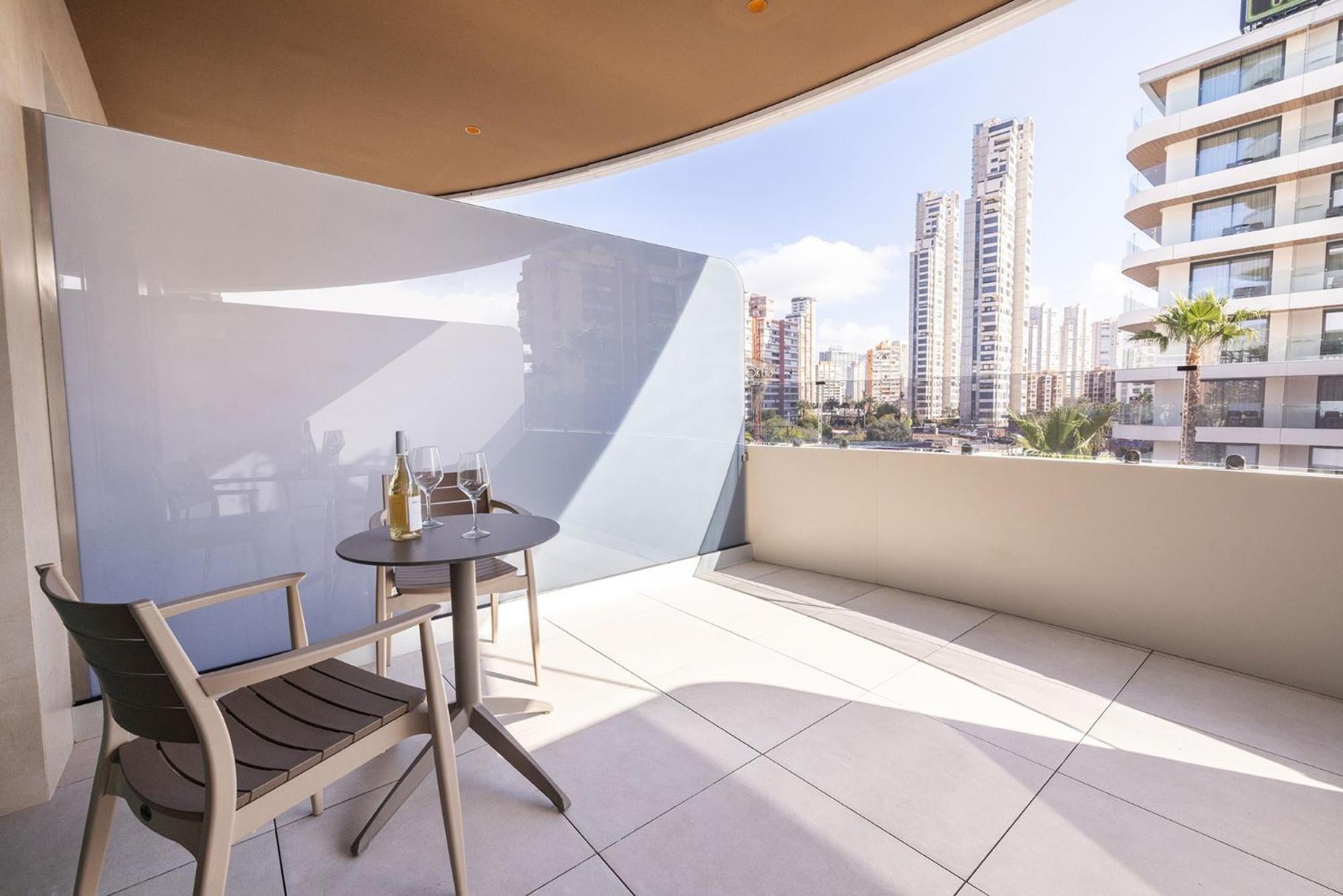 Deluxe Double Room with Terrace - Photo 2