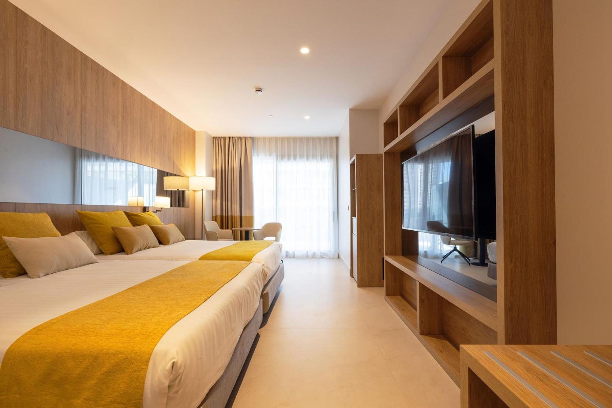 Superior Deluxe Double room with terrace - Photo 1