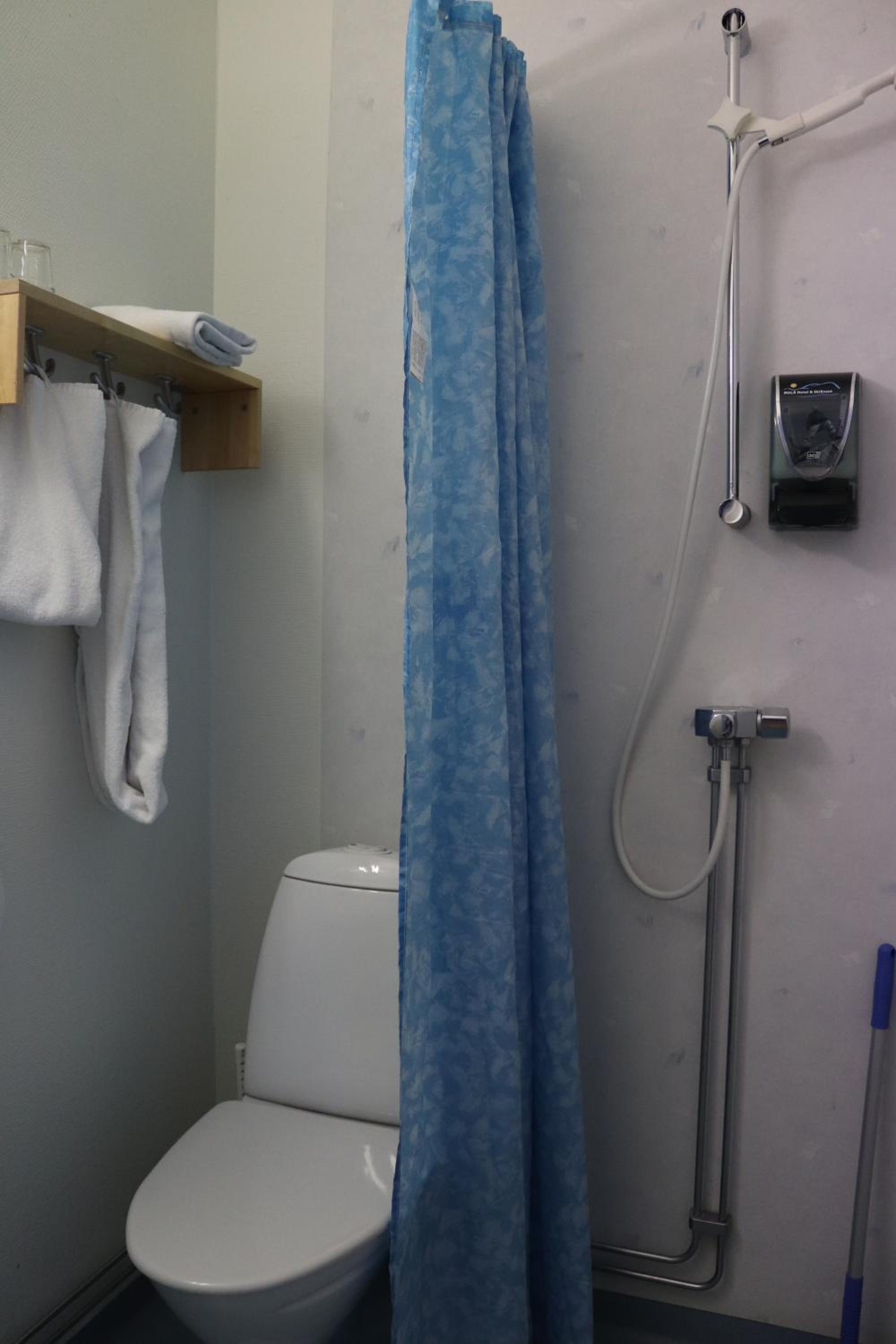 Standard Double Room - Photo 3