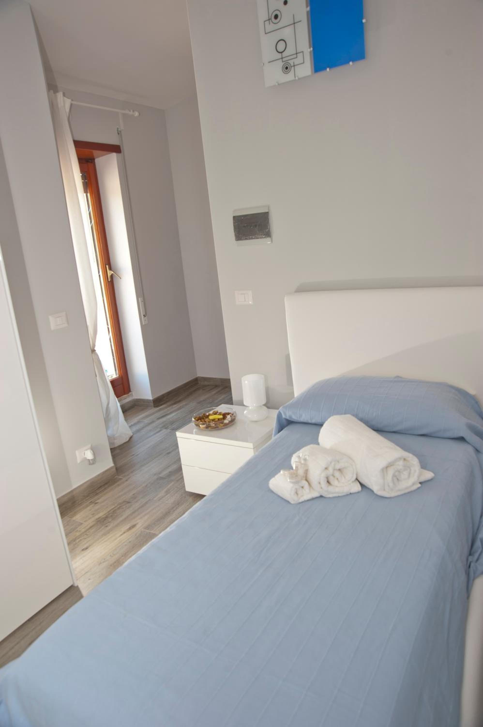 Single Room with Terrace photo 1
