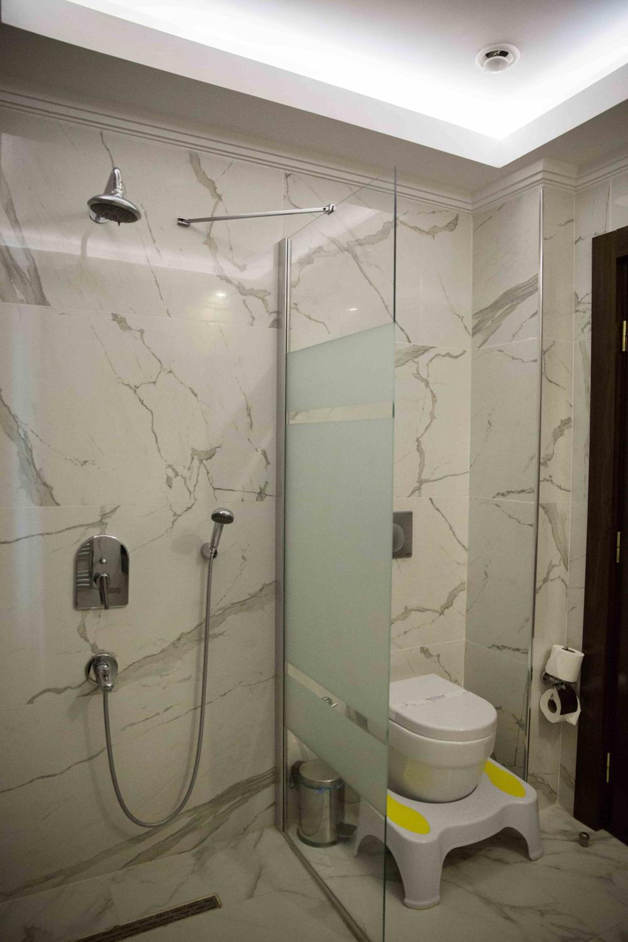 Deluxe Double Room with Shower - Photo 2