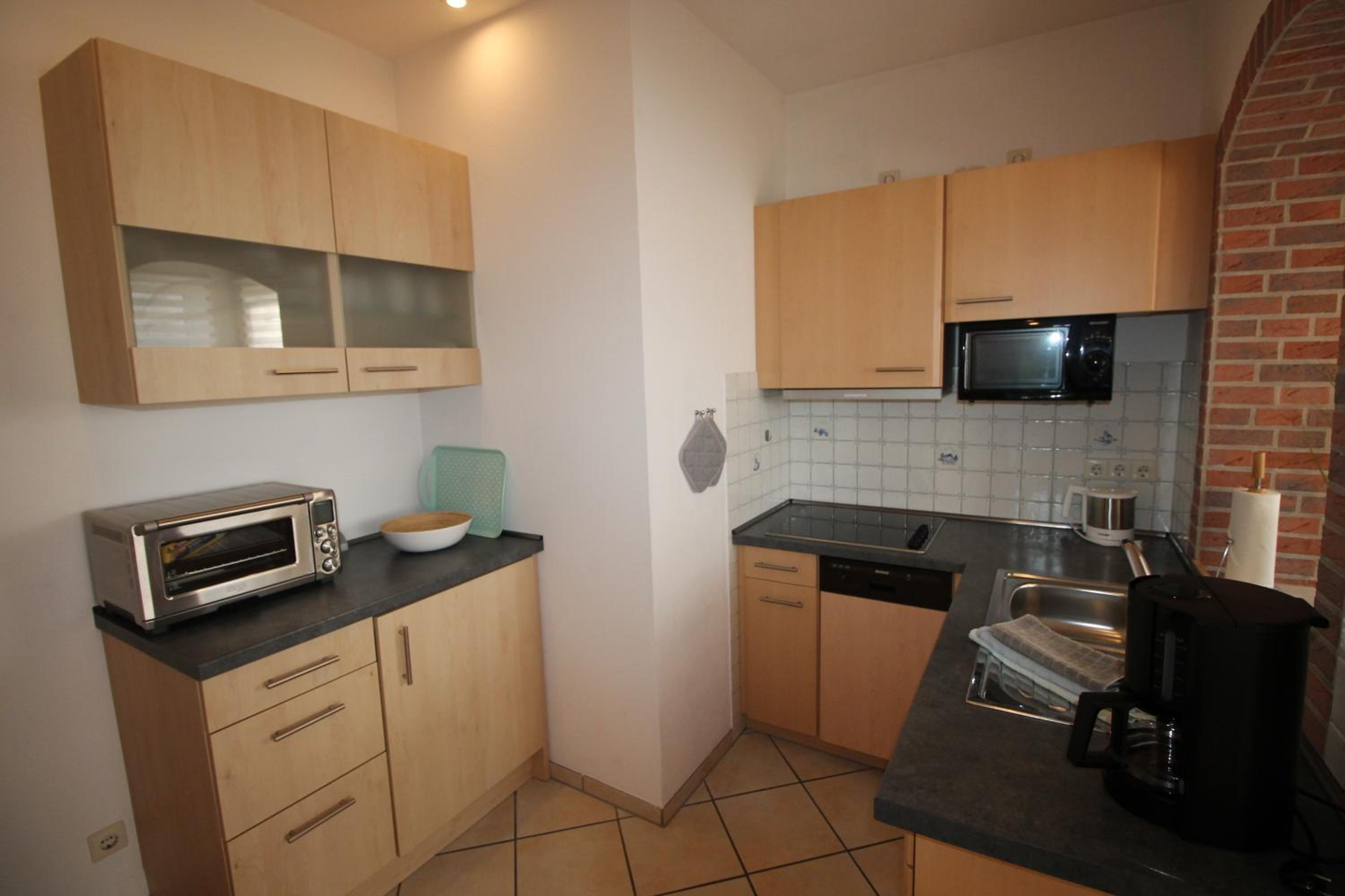 Apartment photo 2