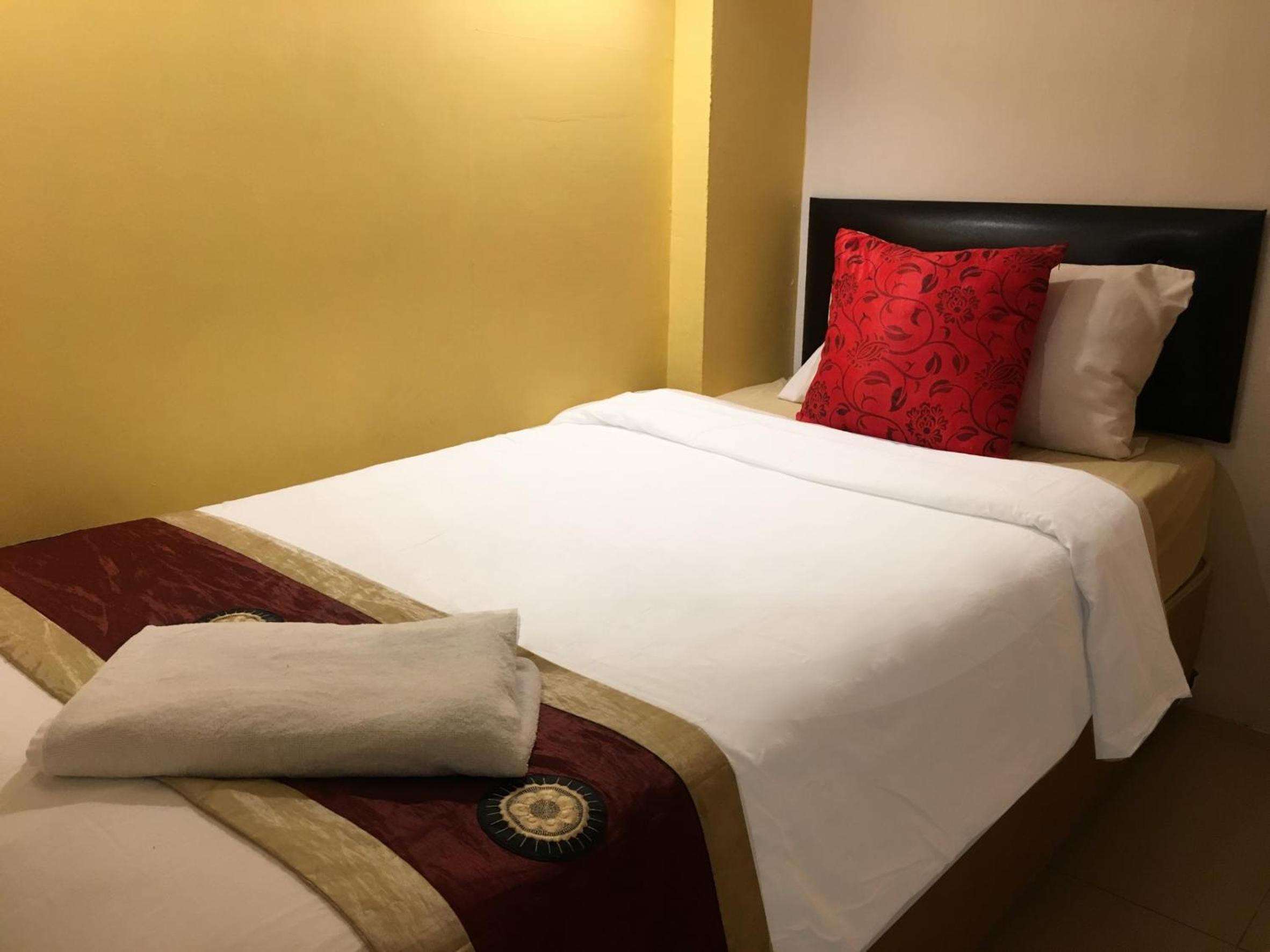 Standard Single Room with Shared Bathroom photo 1