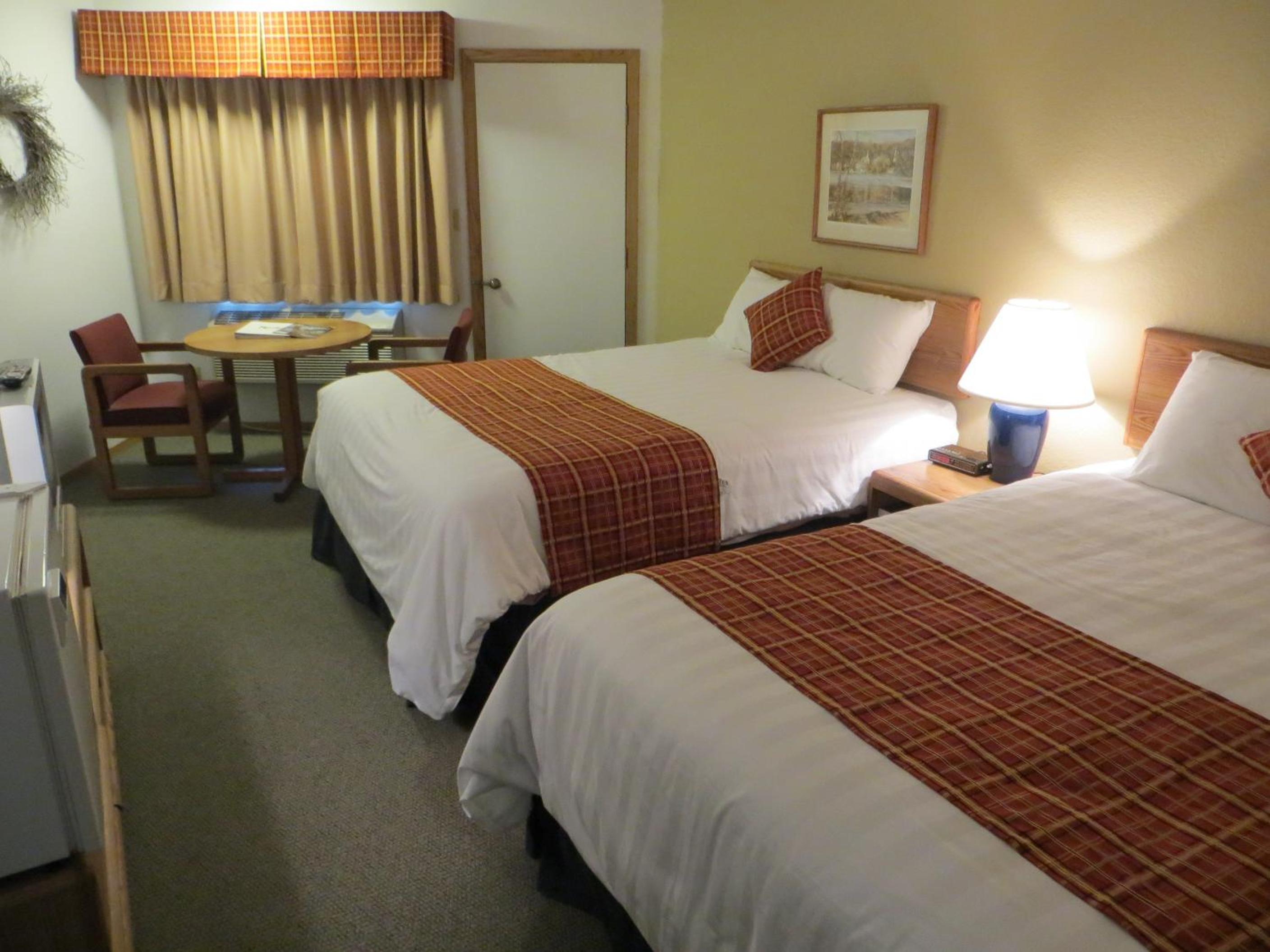 Double Room with Two Double Beds photo 1