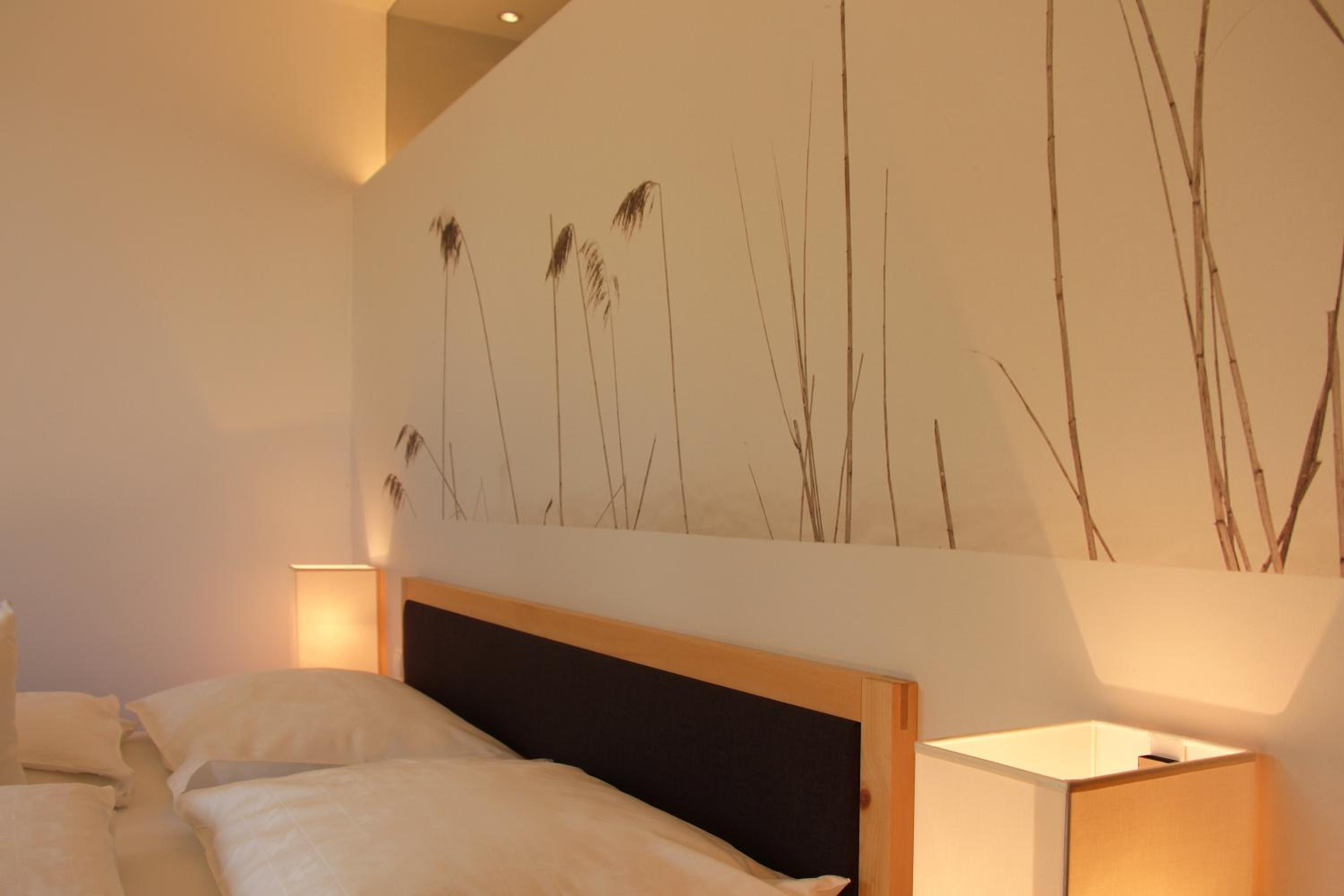 Comfort Double Room with Balcony - Photo 9