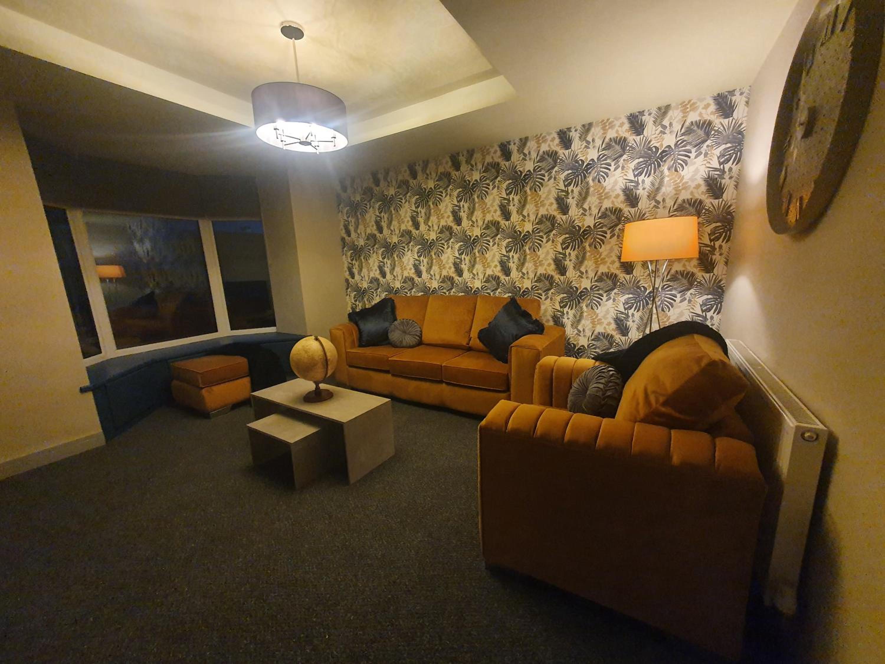 Four-Bedroom House photo 1