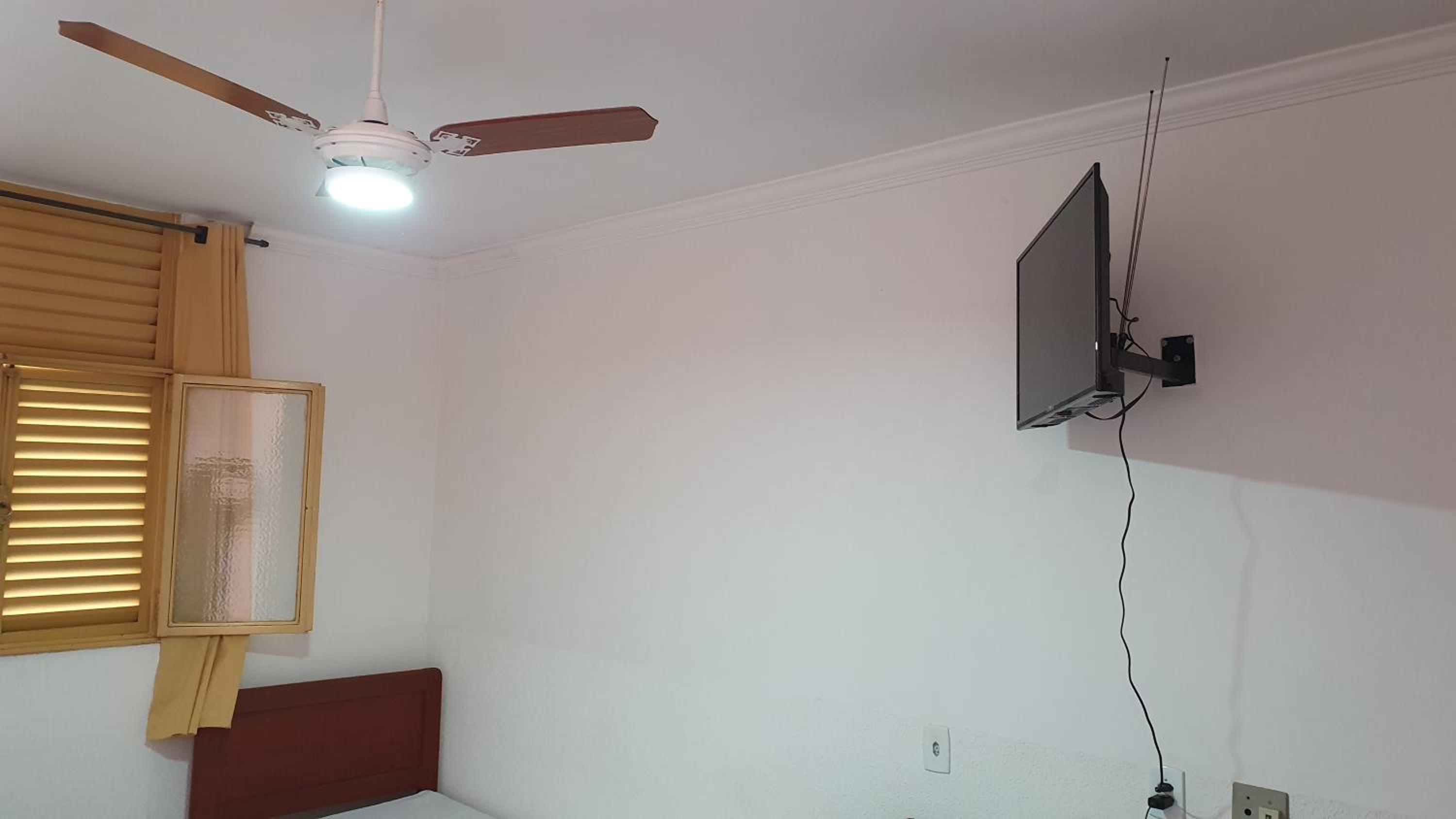 Standard Double Room with Fan photo 3