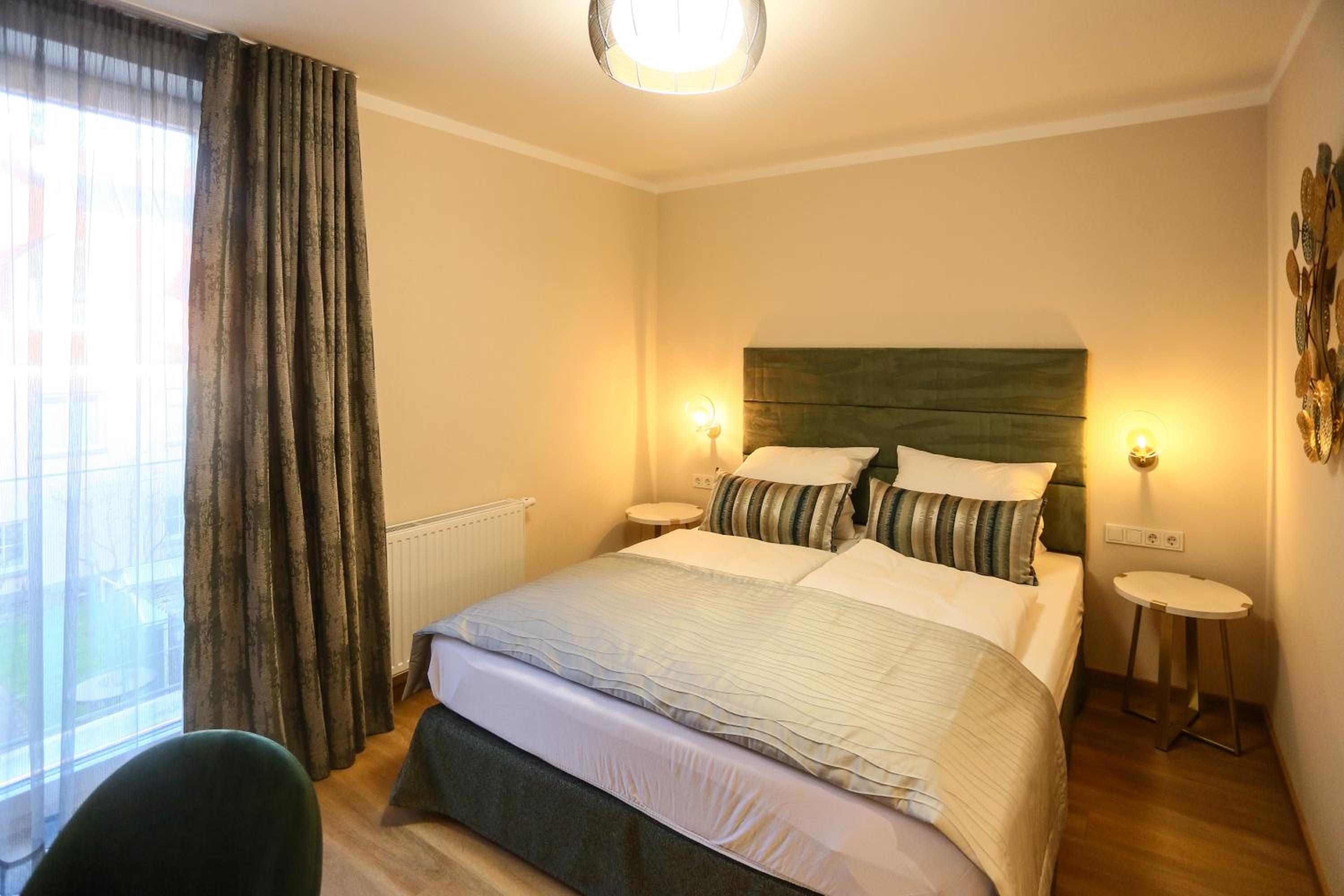 Standard Double Room - Photo 7