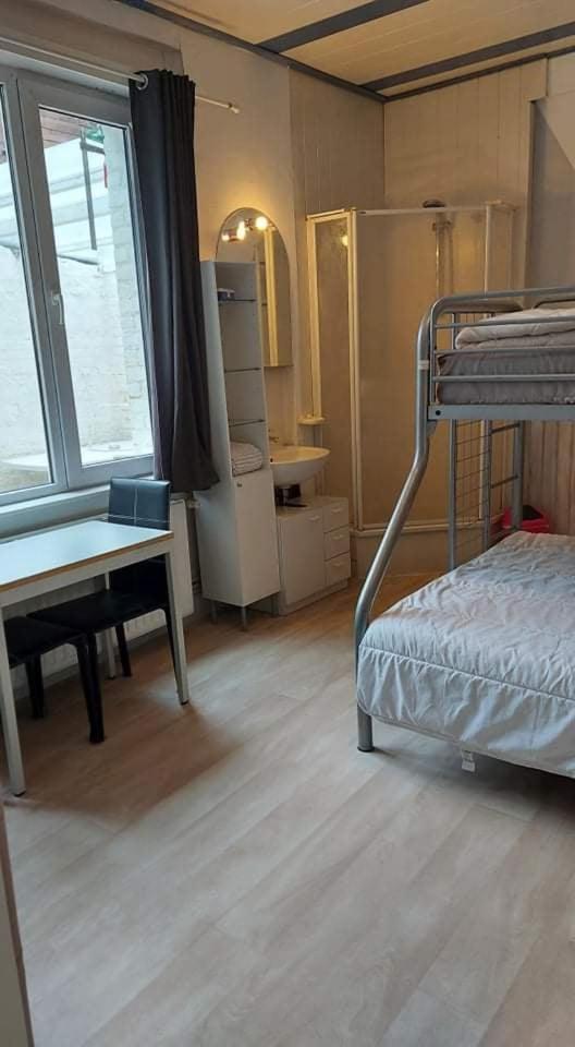 Apartment - Photo 11
