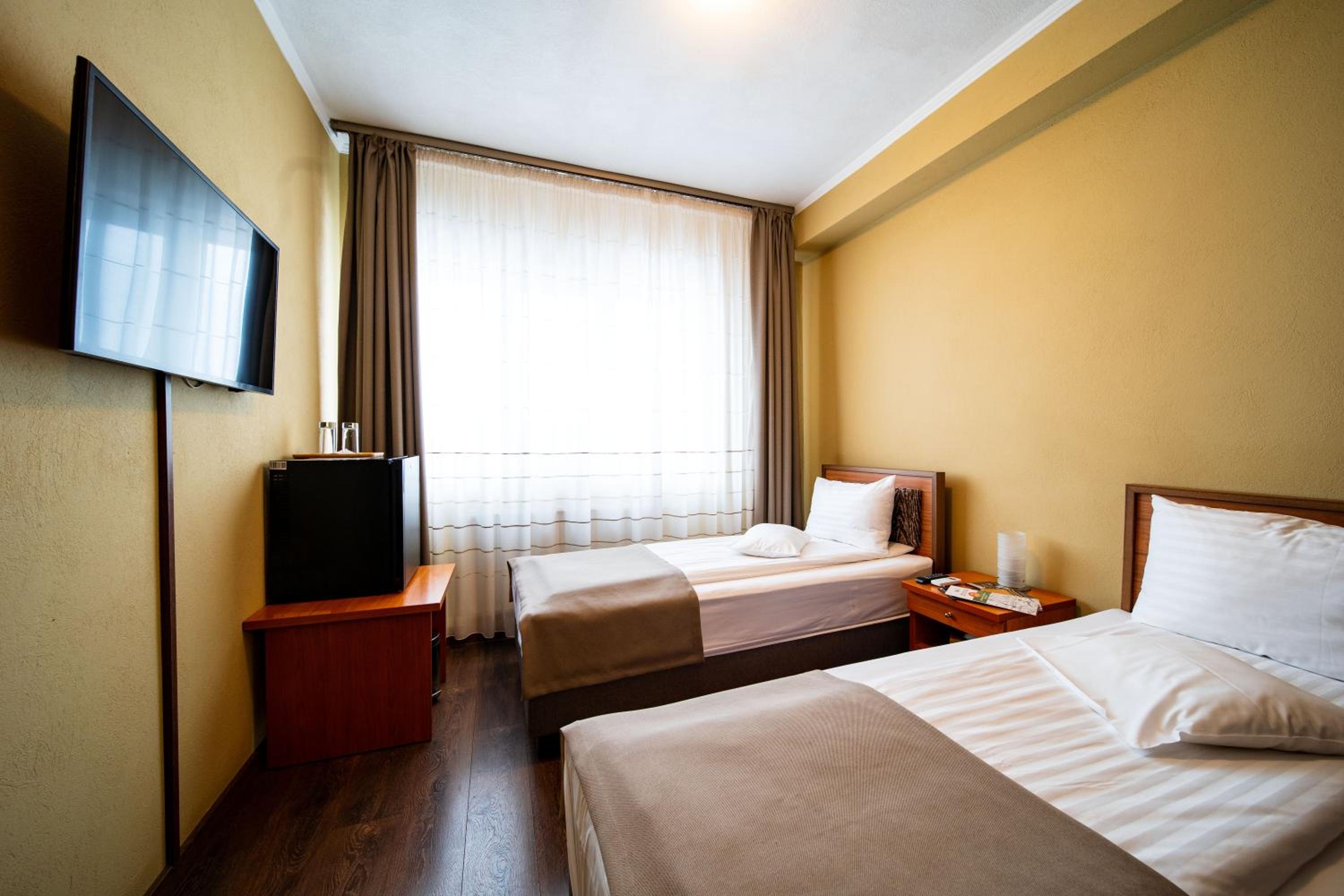 Standard Twin Room photo 1