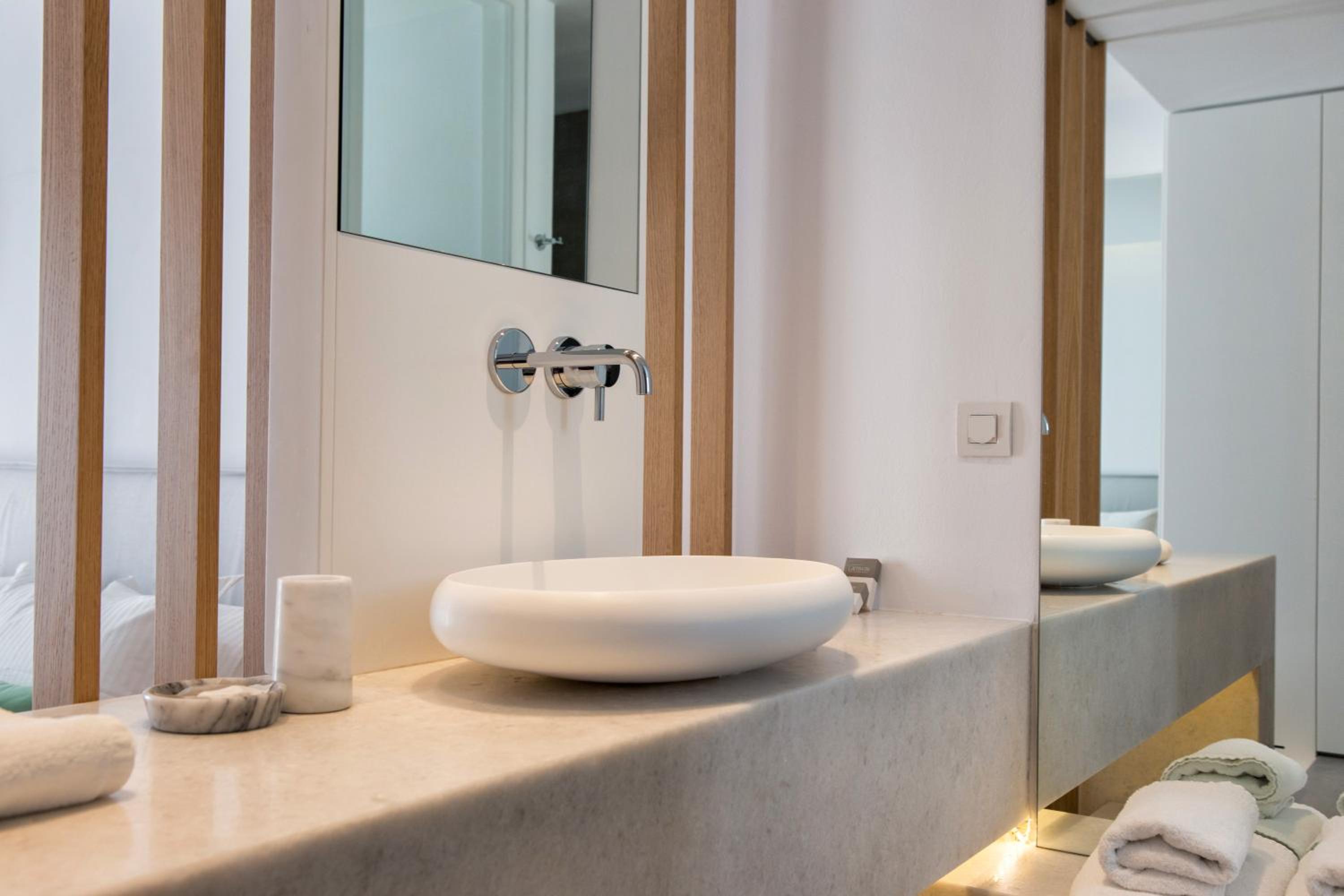Superior Suite with Private Pool  Side Sea View - Photo 10
