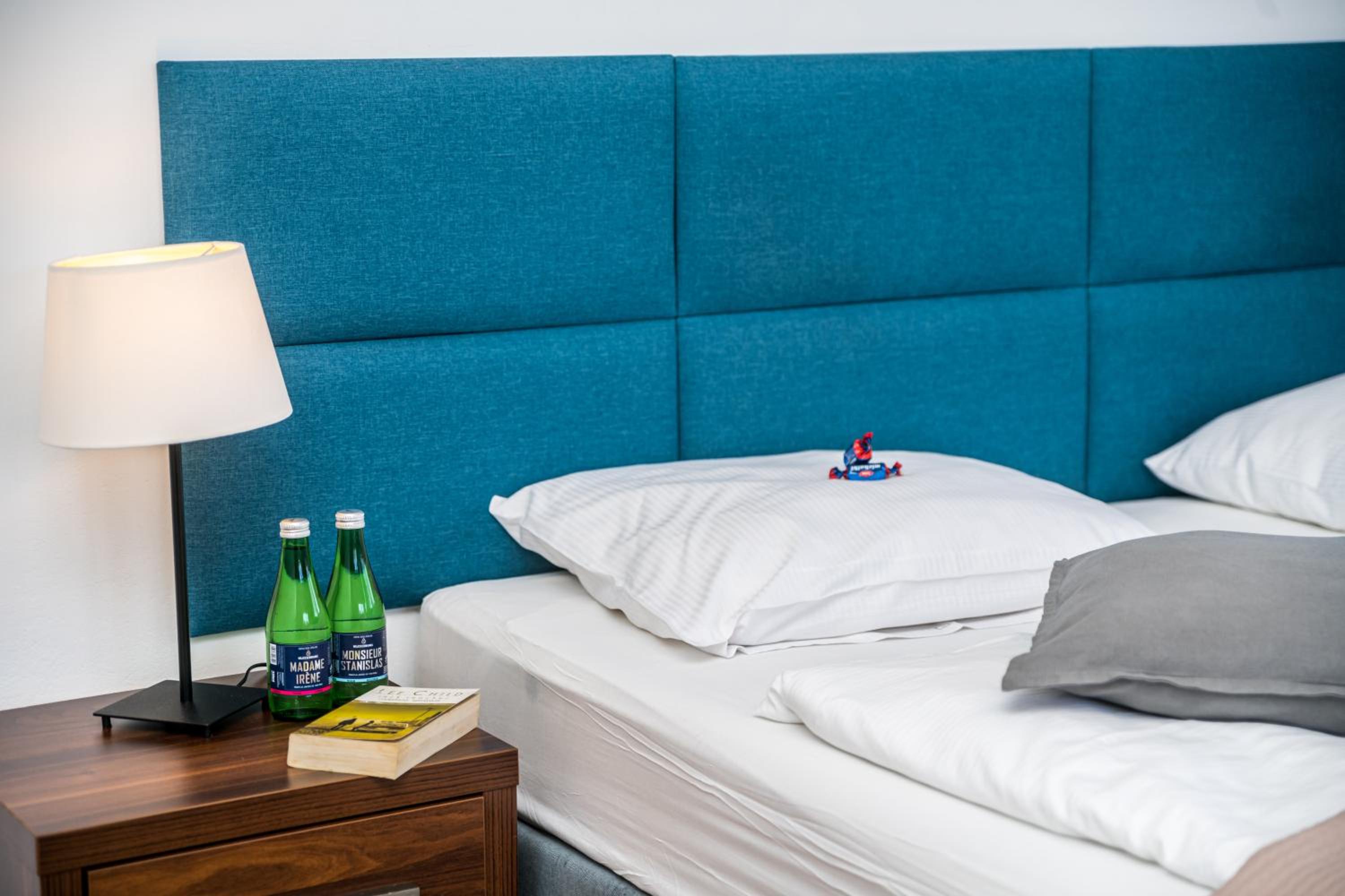 Double or Twin Room - Photo 3