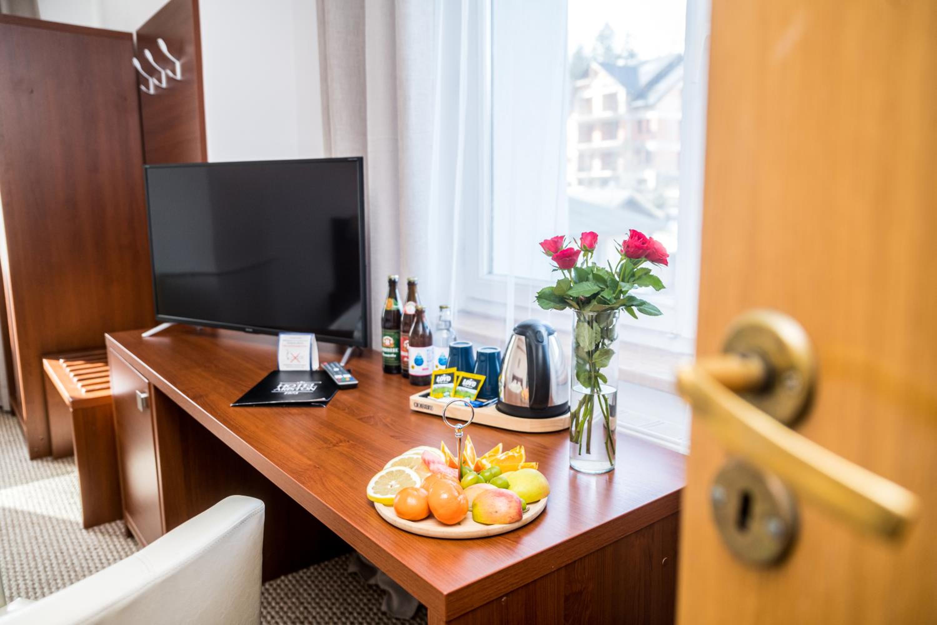 Double or Twin Room - Photo 14