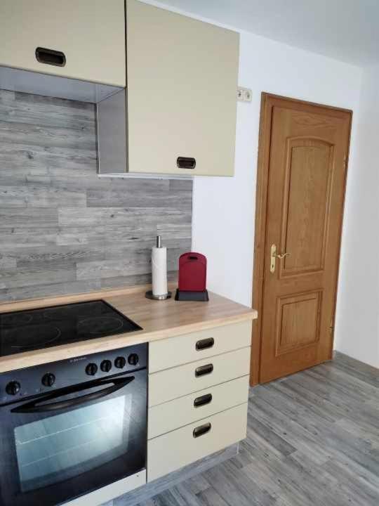 Apartment (2-3 Adults) photo 3