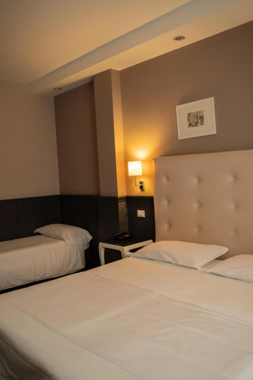 Superior Triple Room - Photo 5