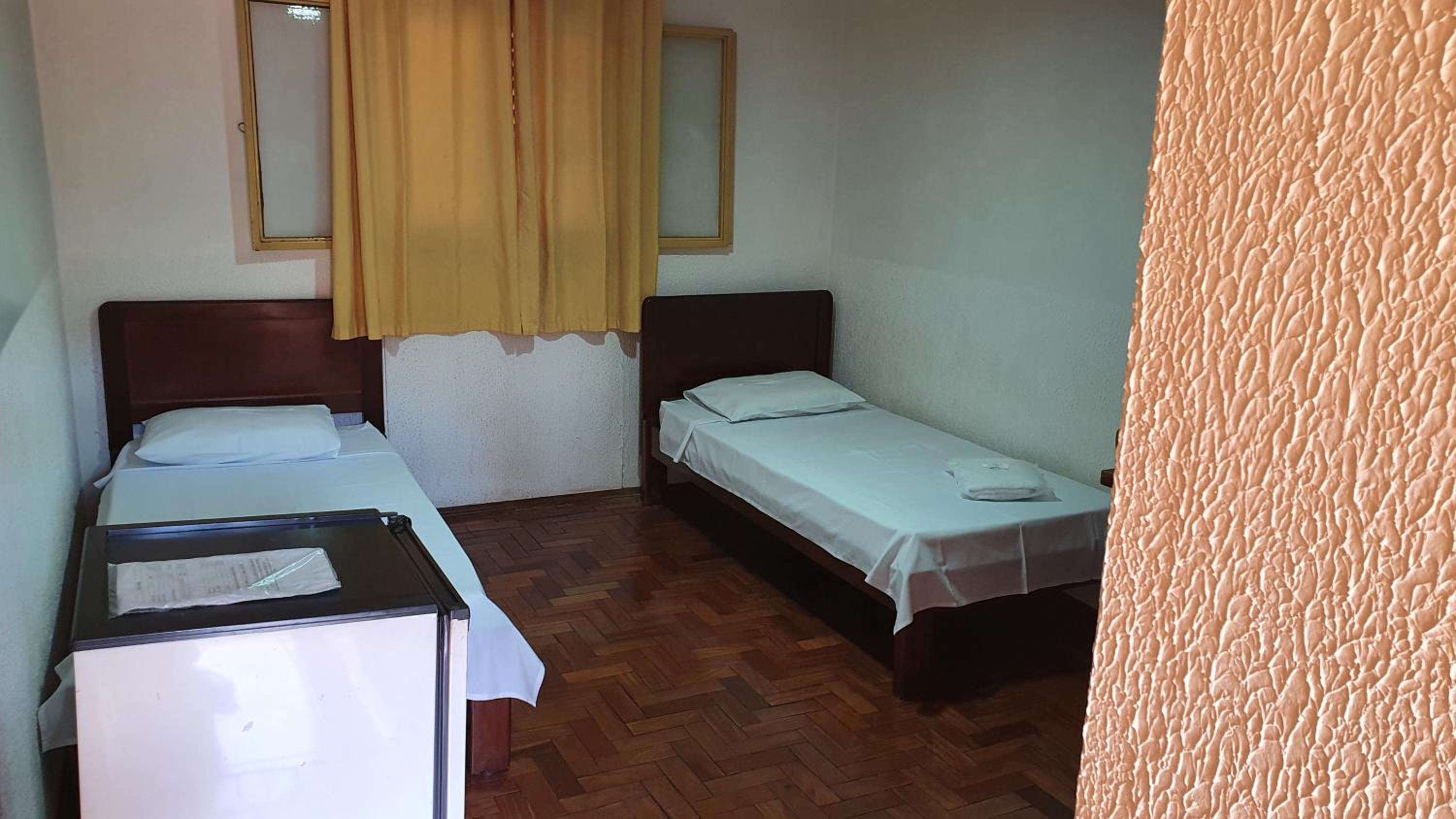 Standard Double Room with Fan photo 1